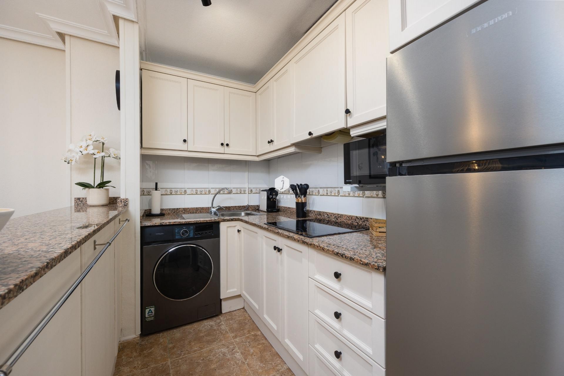 D'occasion - Appartement -
Torrevieja - Centro