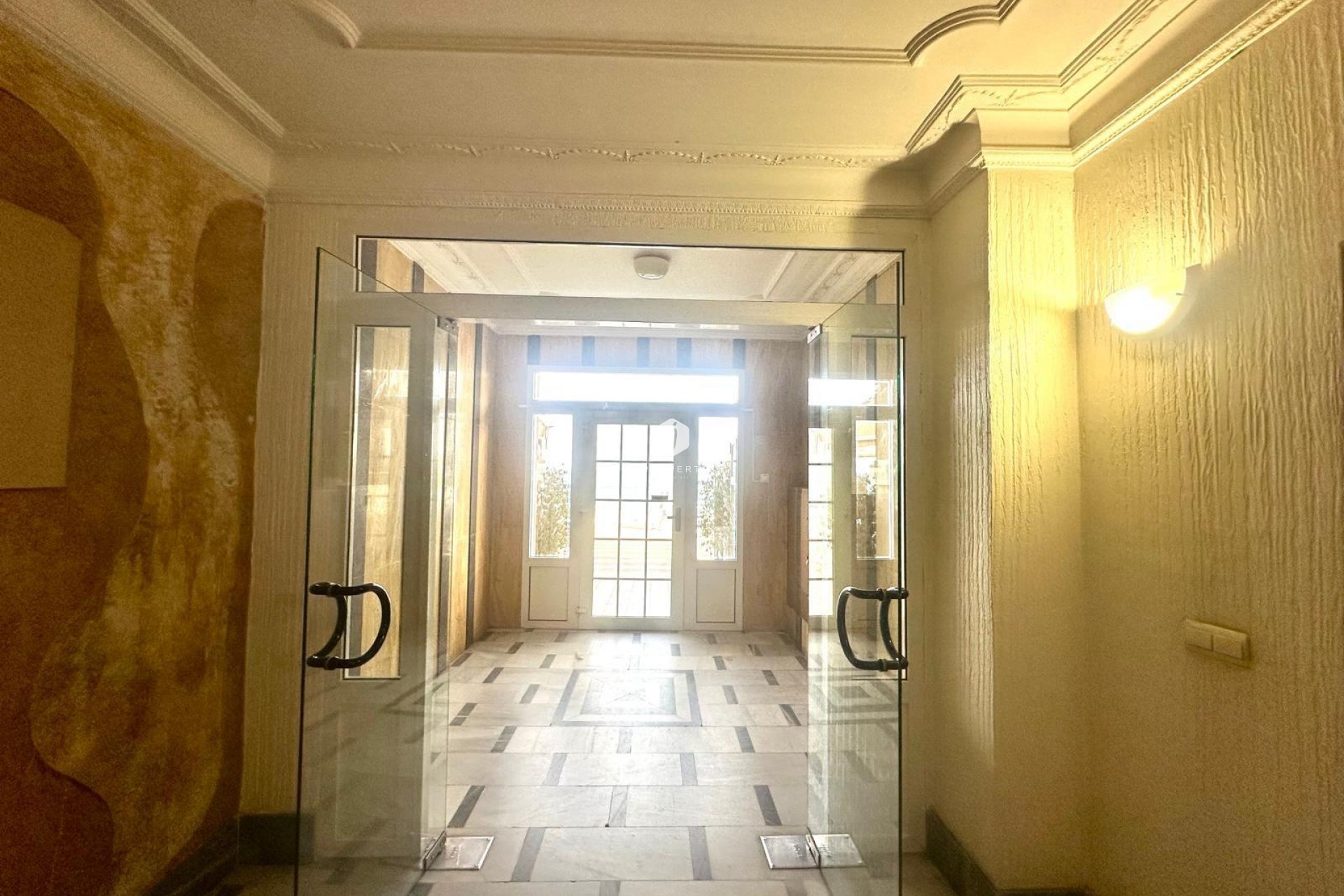 D'occasion - Appartement -
Torrevieja - Centro