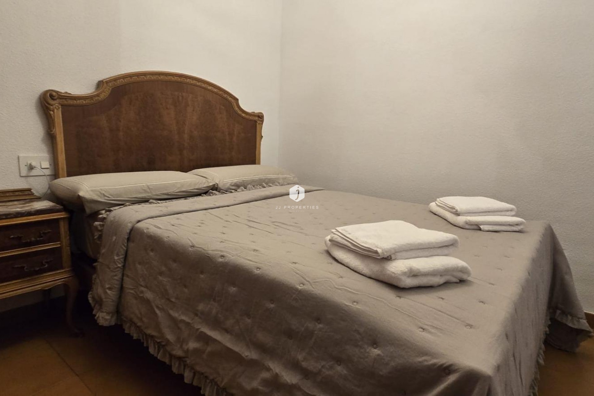 D'occasion - Appartement -
Torrevieja - Centro