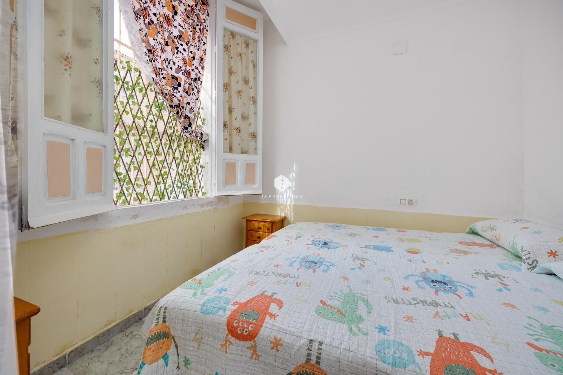 D'occasion - Appartement -
Torrevieja - Centro