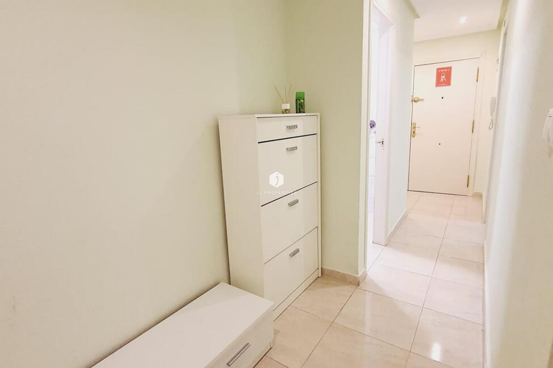 D'occasion - Appartement -
Torrevieja - Centro