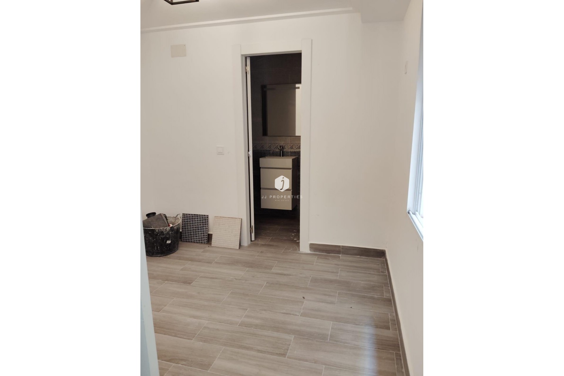 D'occasion - Appartement -
Torrevieja - Centro
