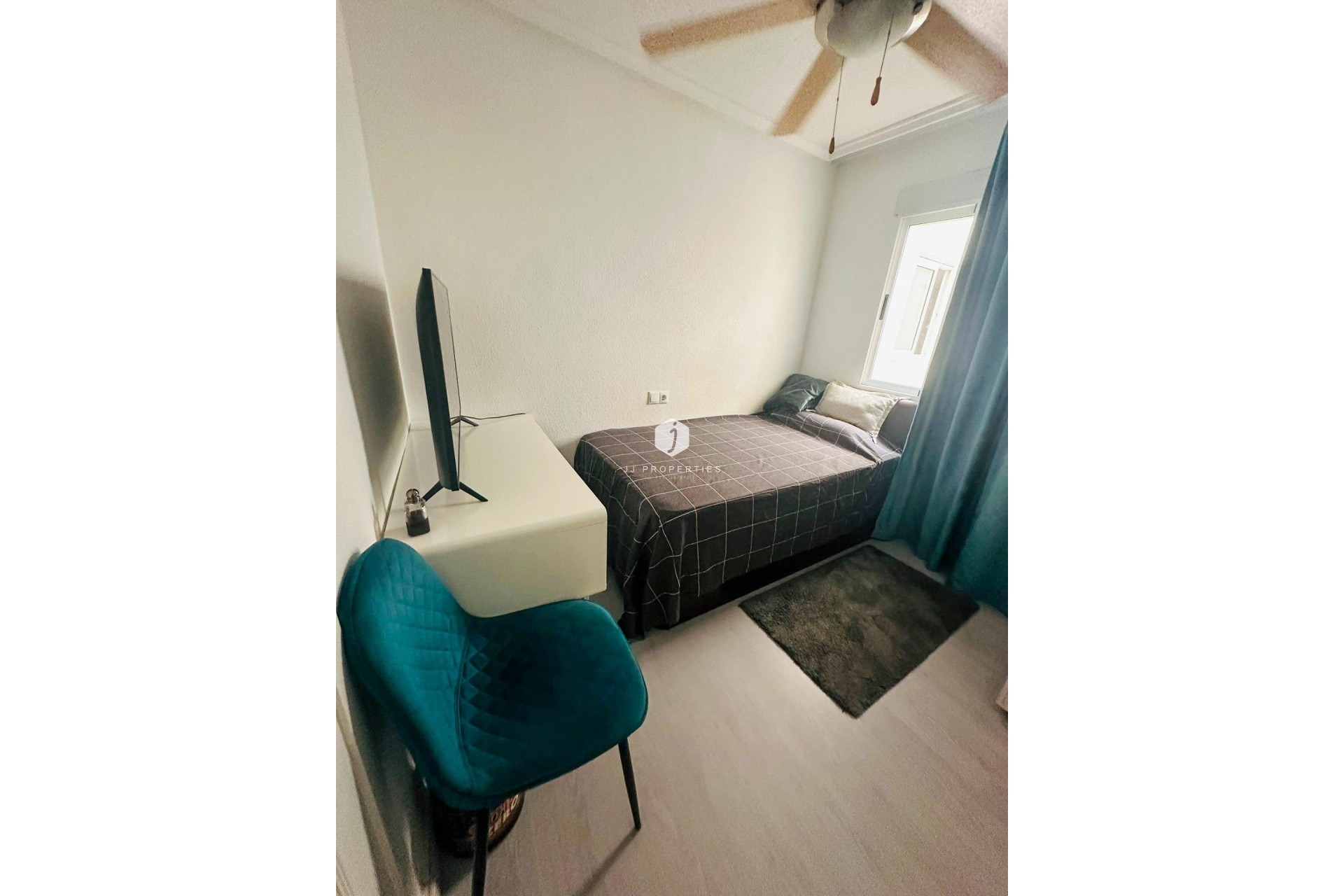 D'occasion - Appartement -
Torrevieja - Centro