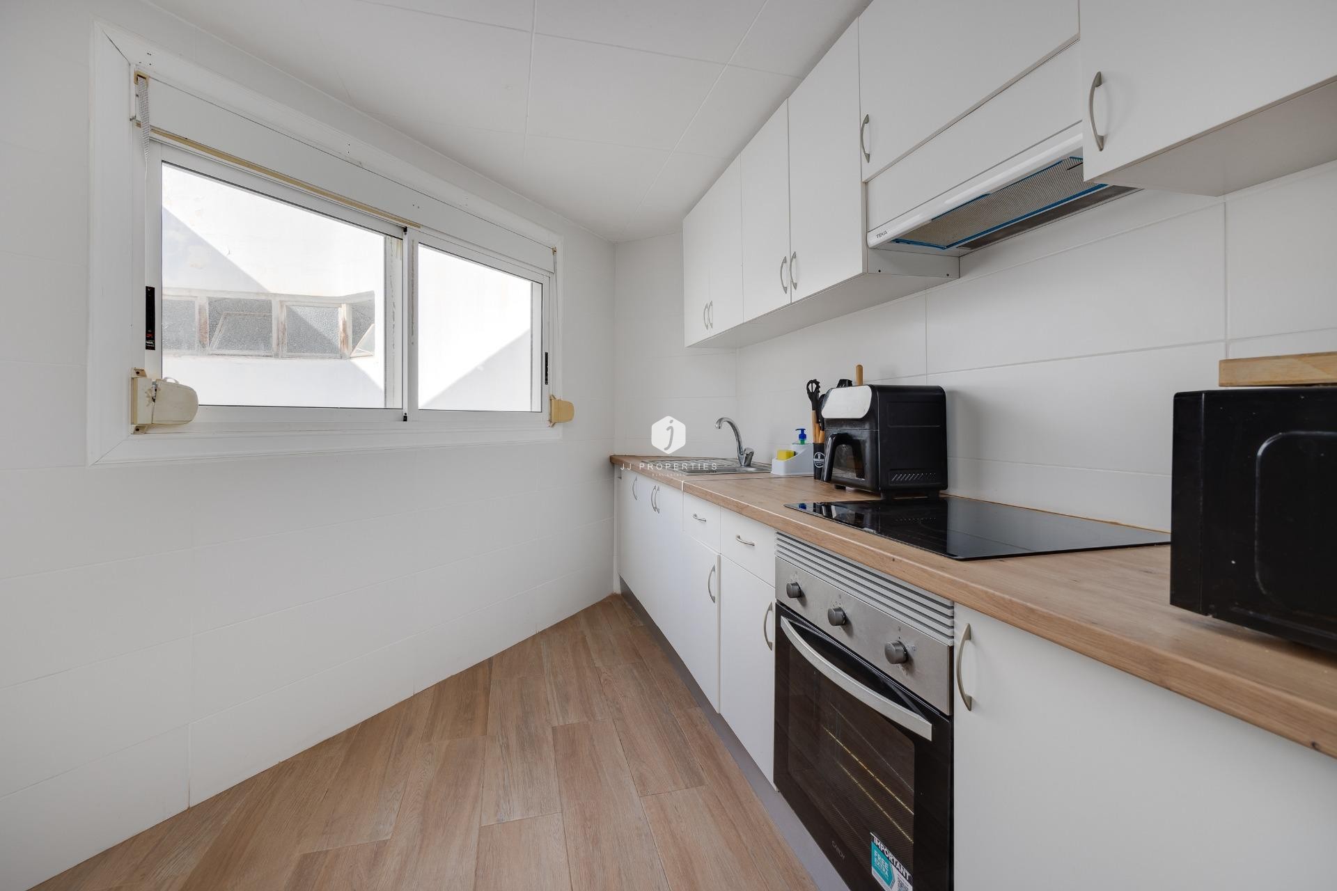 D'occasion - Appartement -
Torrevieja - Centro