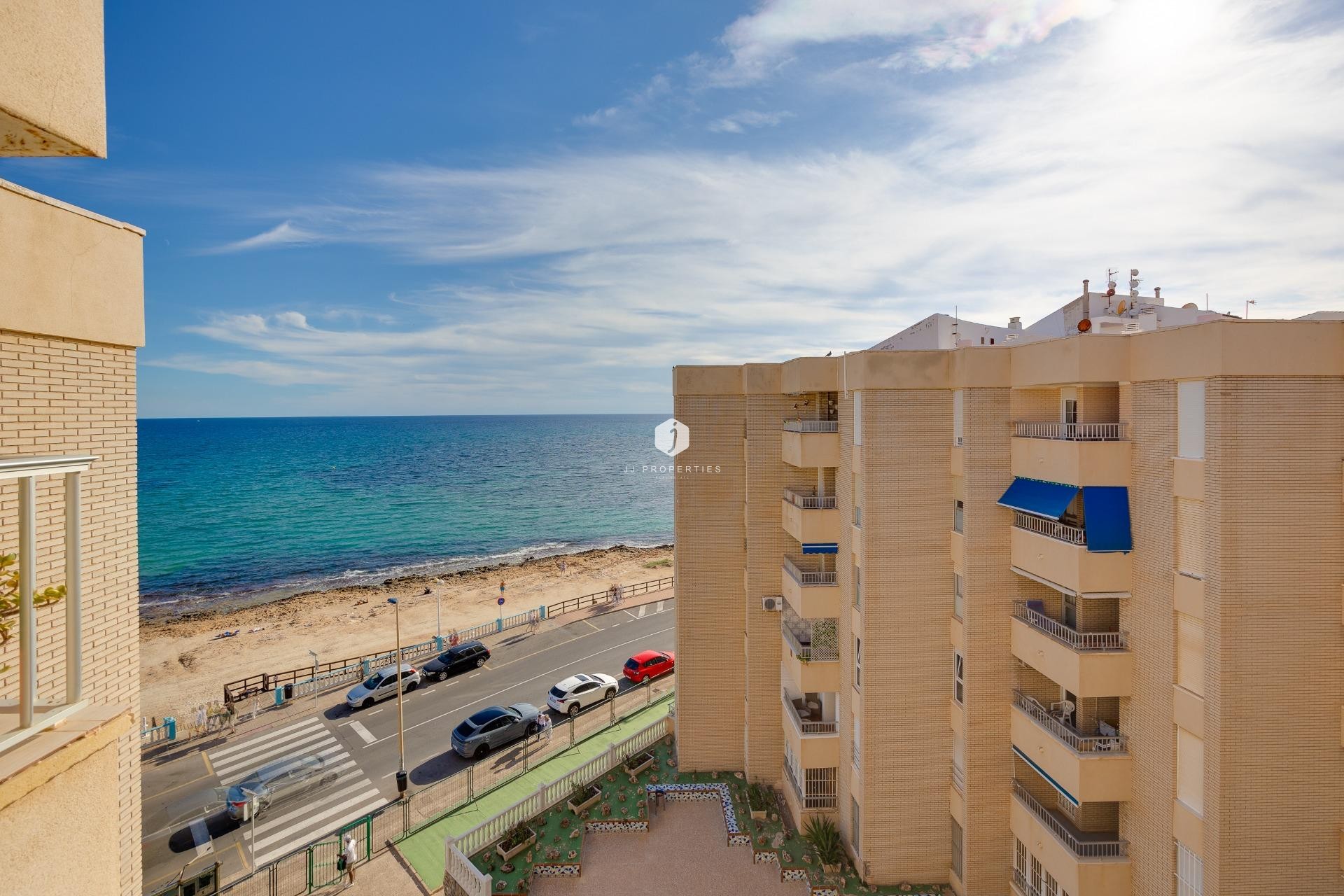 D'occasion - Appartement -
Torrevieja - Centro