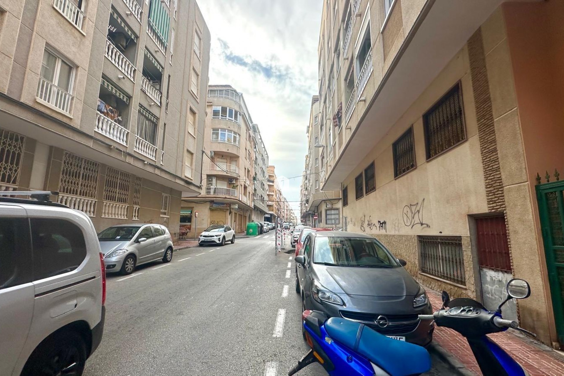 D'occasion - Appartement -
Torrevieja - Centro