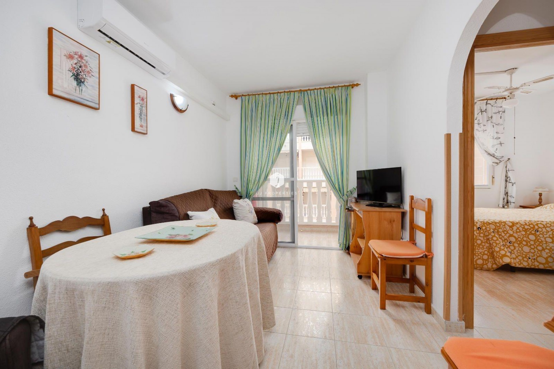 D'occasion - Appartement -
Torrevieja - Centro