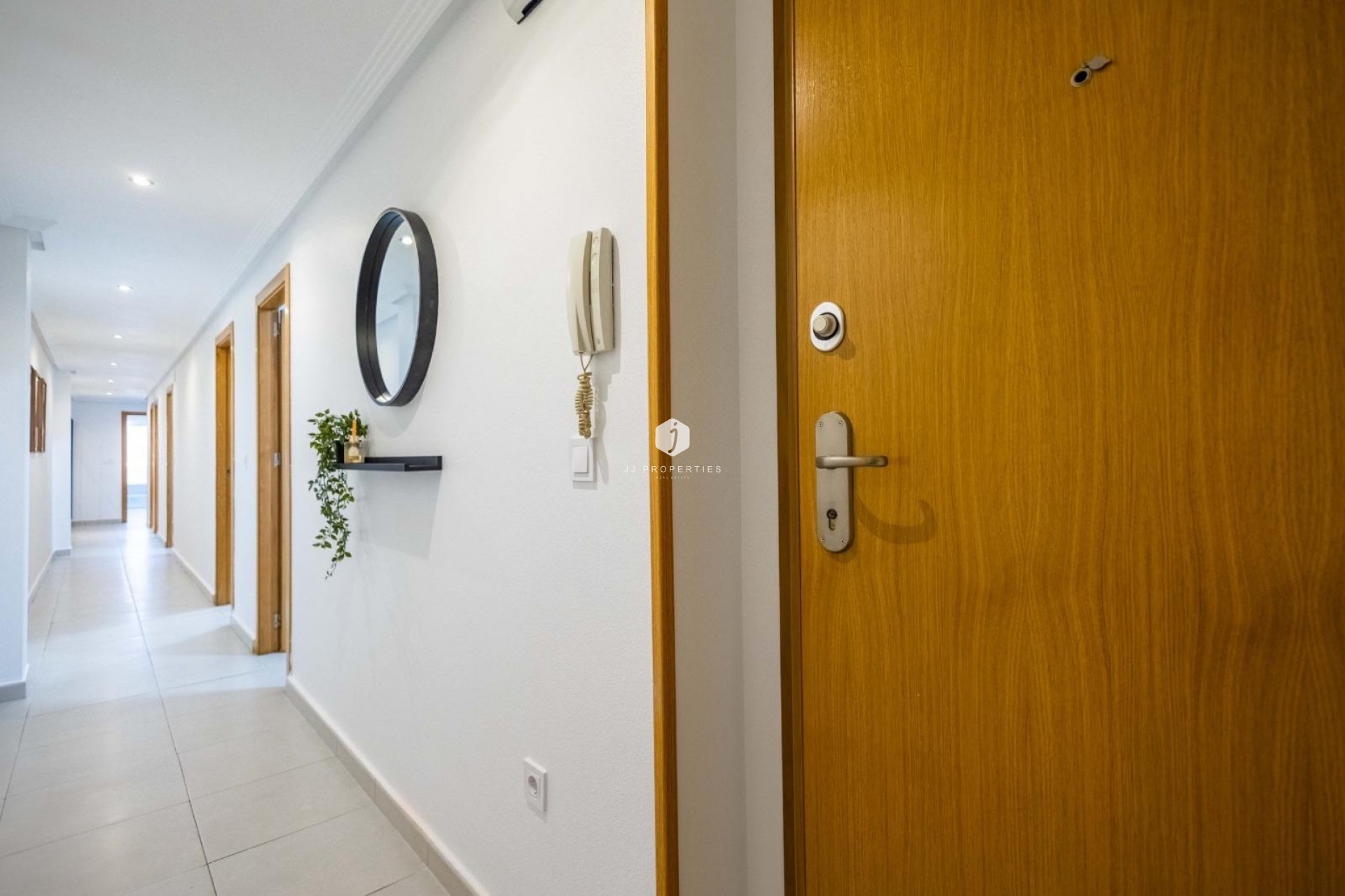 D'occasion - Appartement -
Torrevieja - Centro