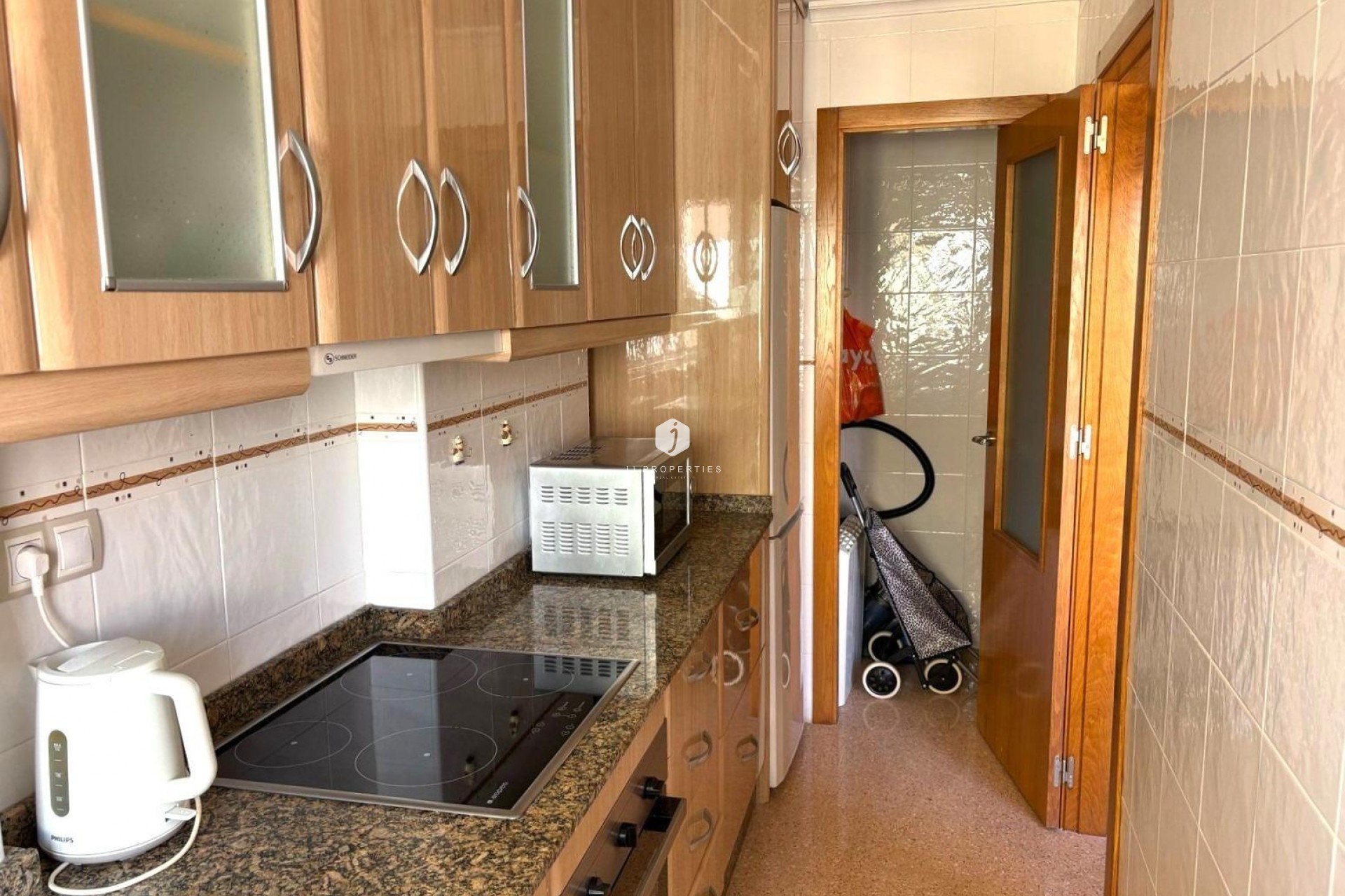 D'occasion - Appartement -
Torrevieja - Centro