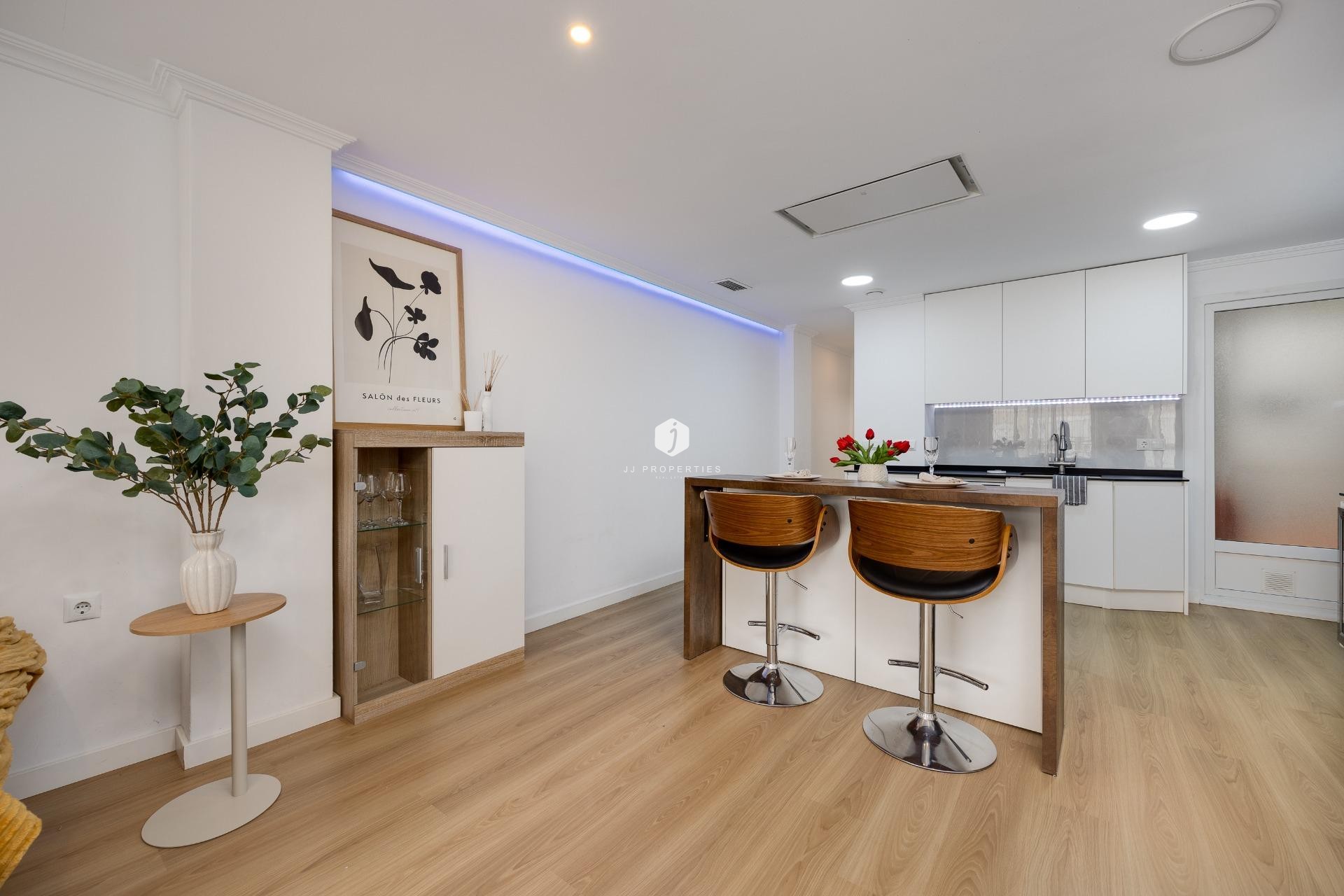 D'occasion - Appartement -
Torrevieja - Centro