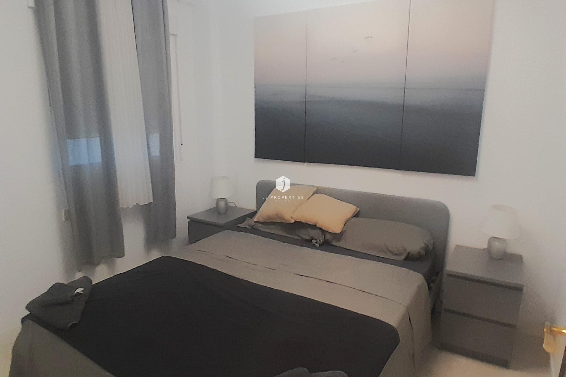 D'occasion - Appartement -
Torrevieja - Centro