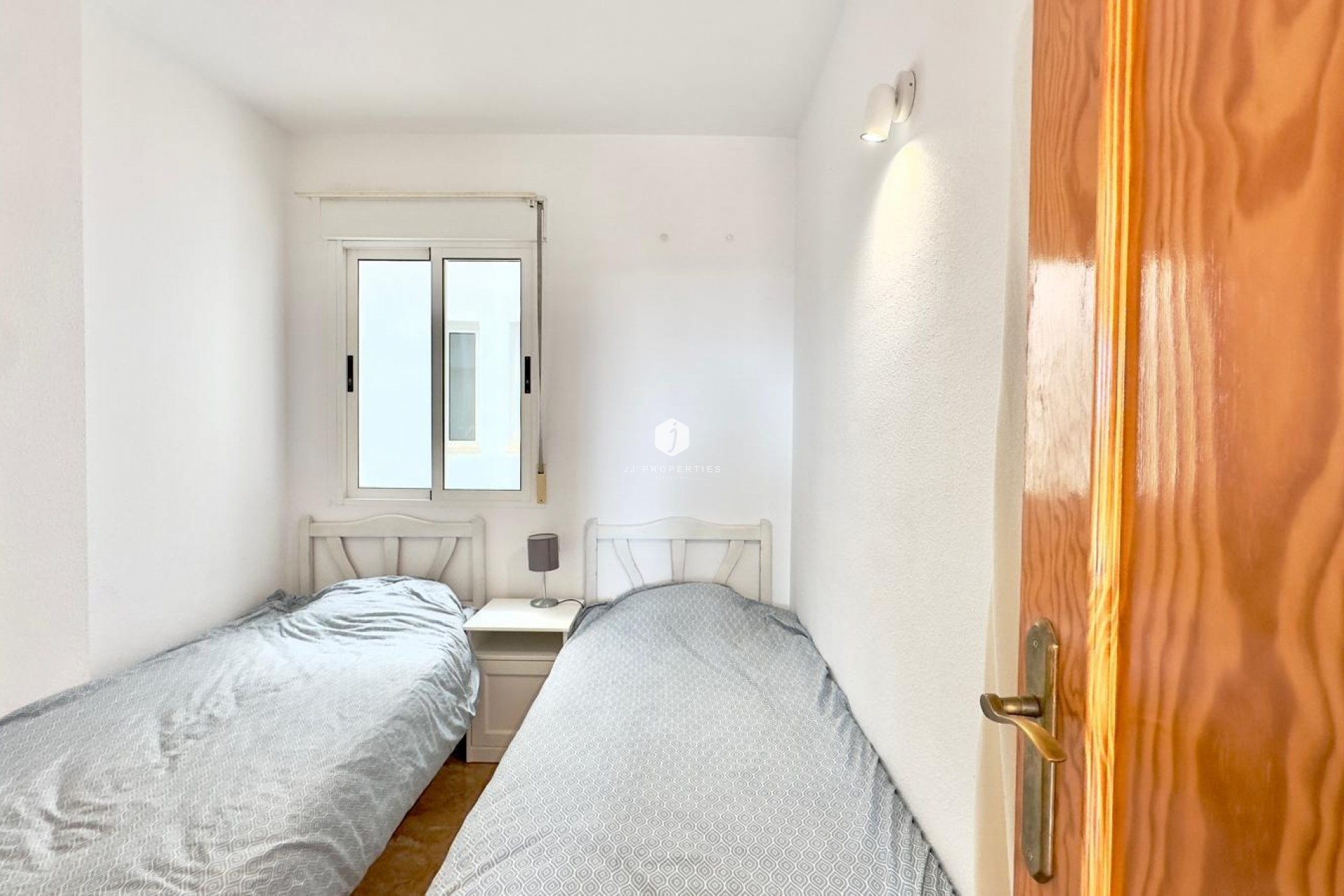 D'occasion - Appartement -
Torrevieja - Centro