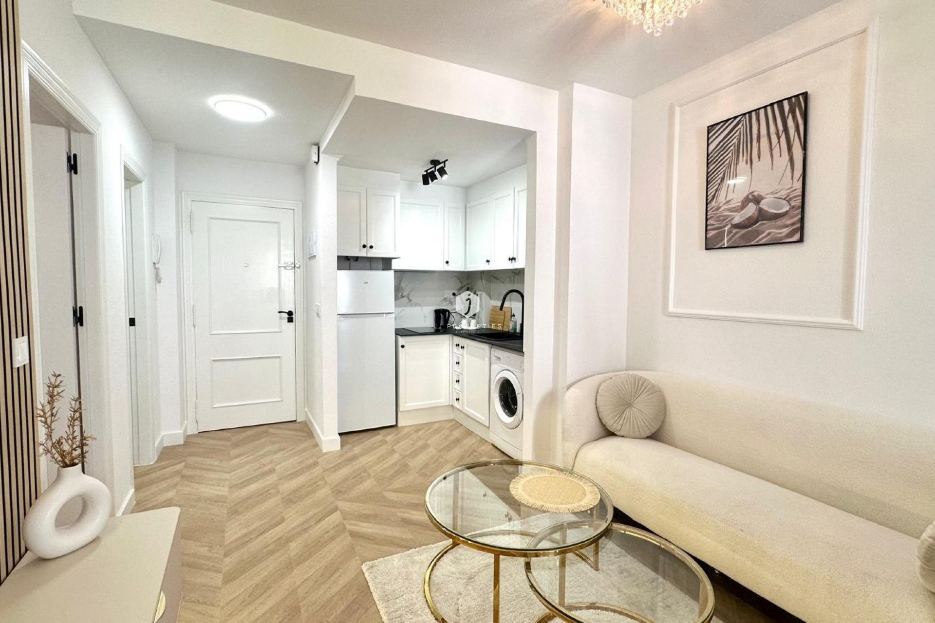 D'occasion - Appartement -
Torrevieja - Centro