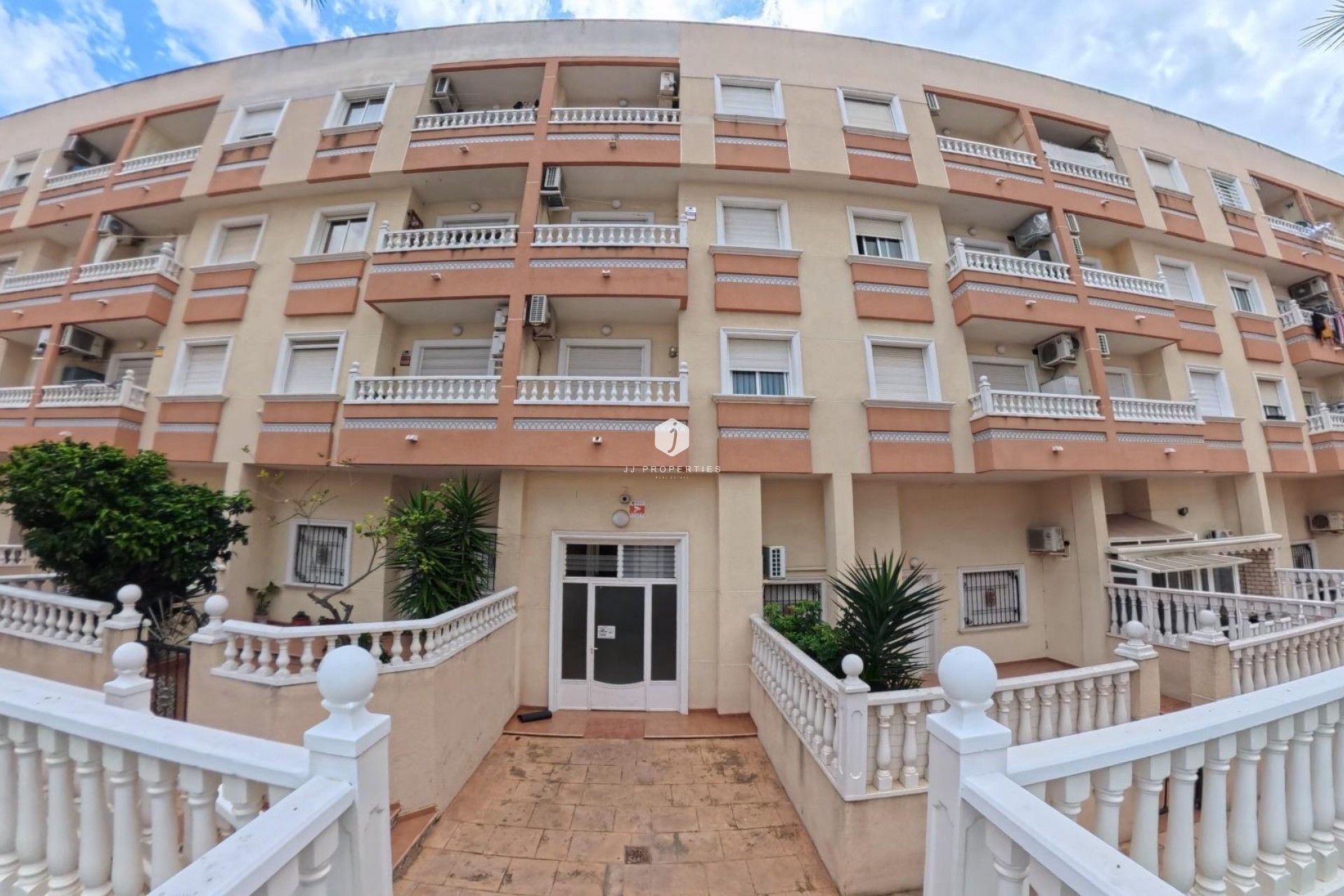 D'occasion - Appartement -
Torrevieja - Centro