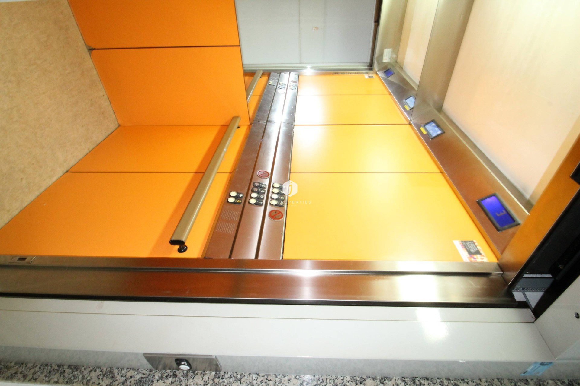 D'occasion - Appartement -
Torrevieja - Centro