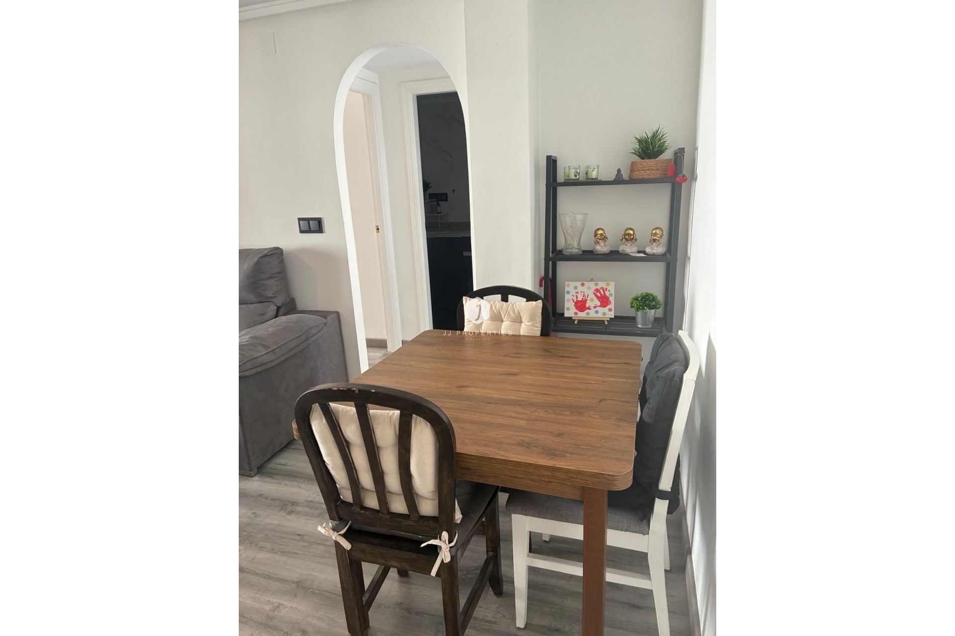 D'occasion - Appartement -
Torrevieja - Centro