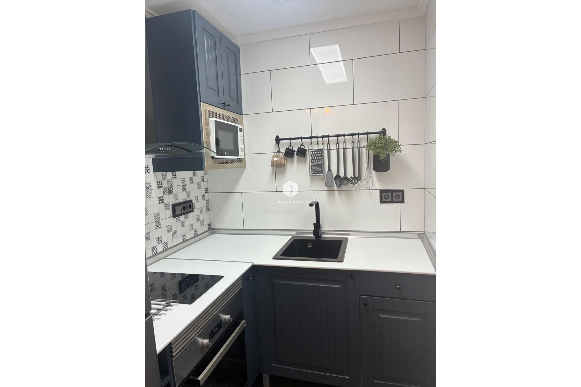 D'occasion - Appartement -
Torrevieja - Centro