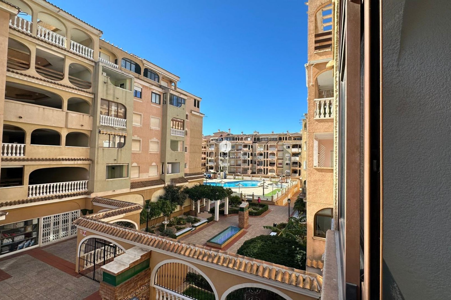 D'occasion - Appartement -
Torrevieja - Centro