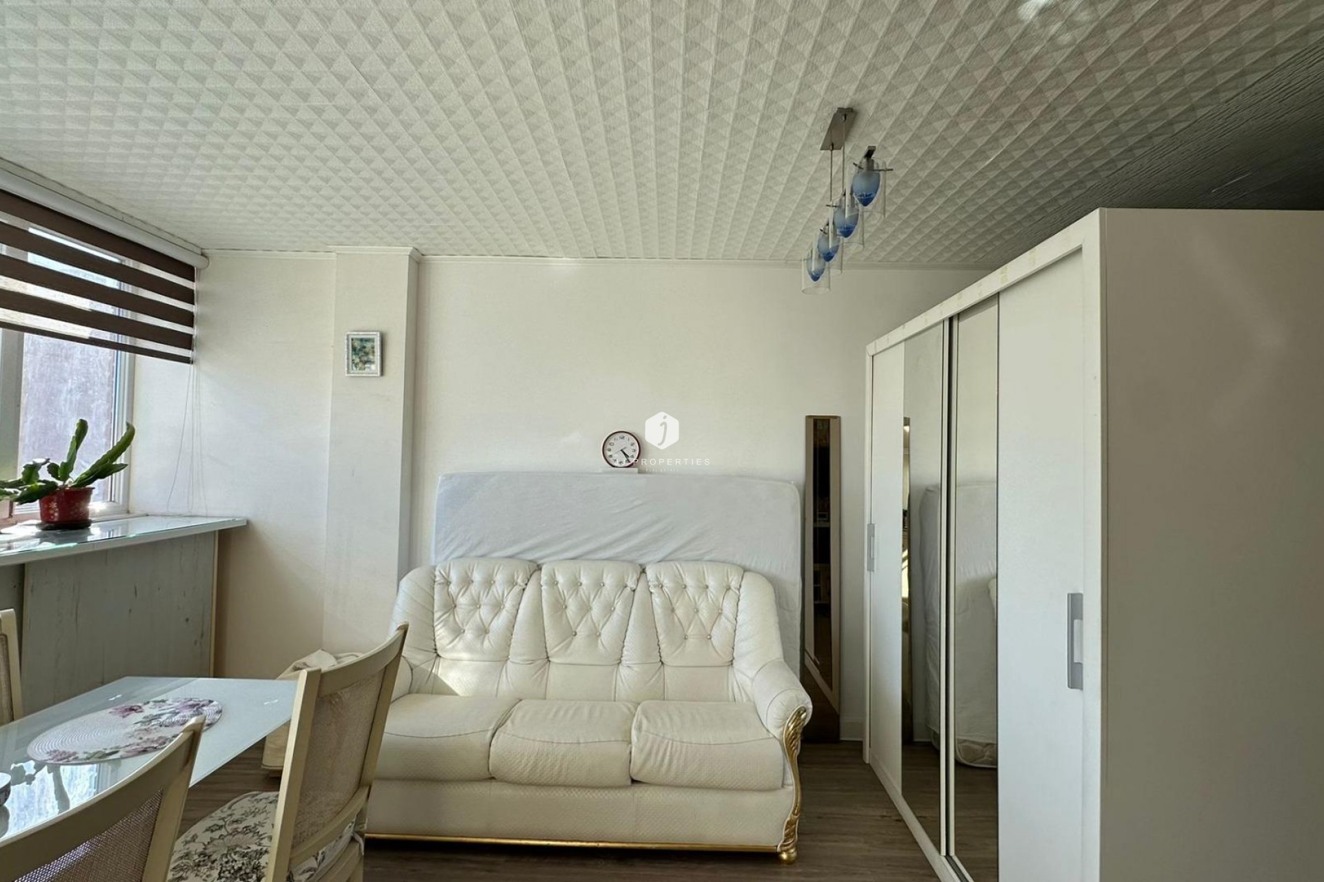 D'occasion - Appartement -
Torrevieja - Centro