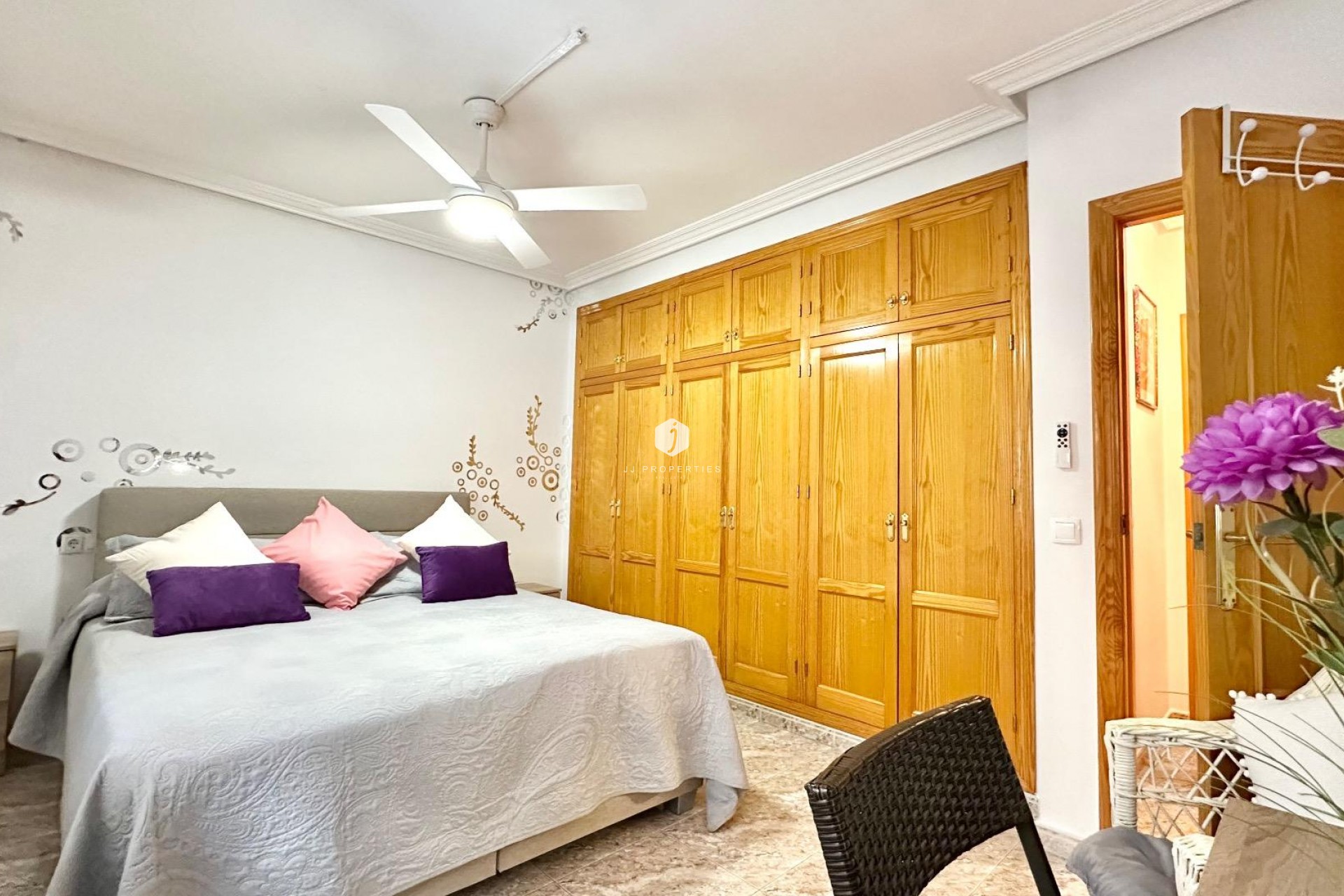 D'occasion - Appartement -
Torrevieja - Centro