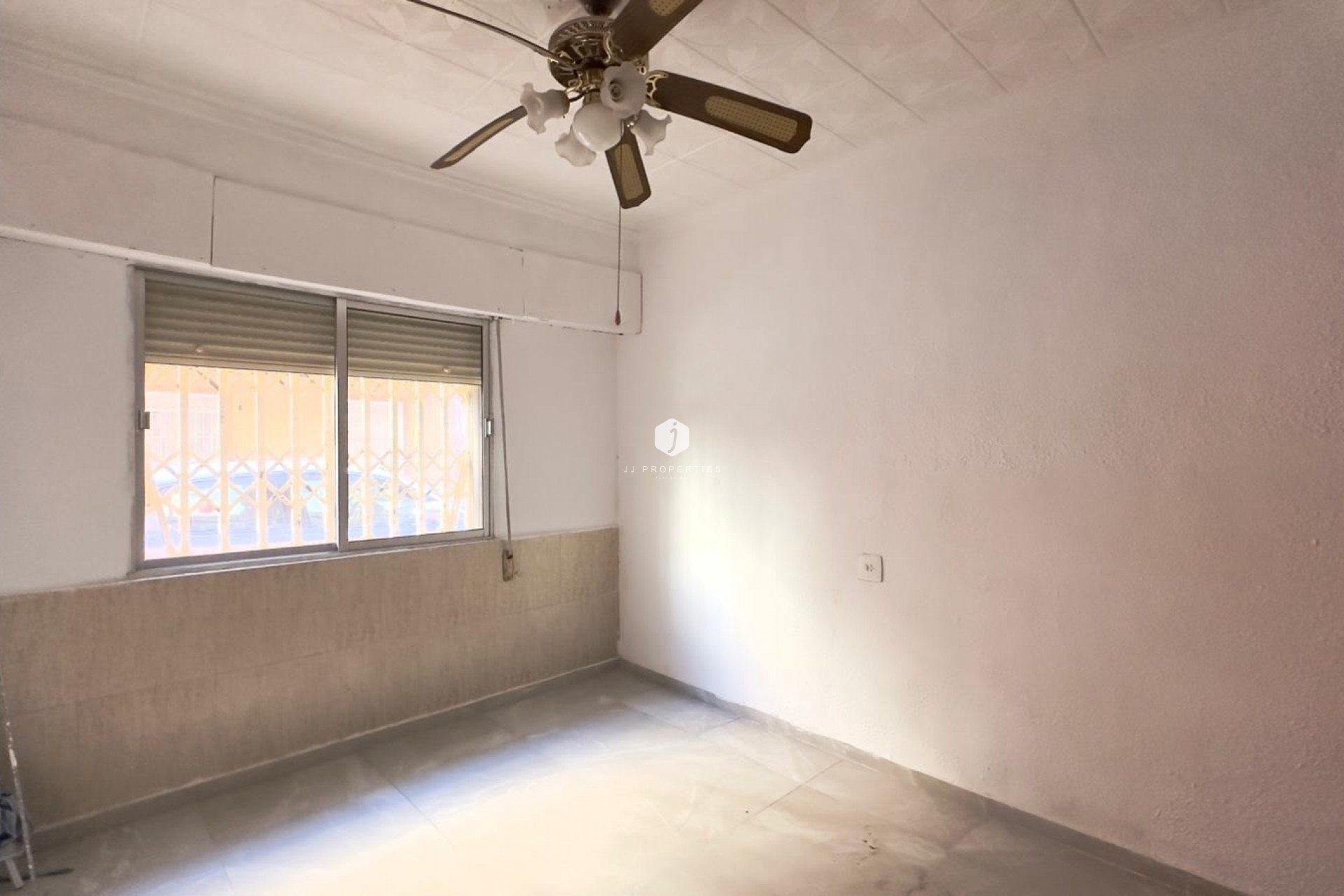 D'occasion - Appartement -
Torrevieja - Centro