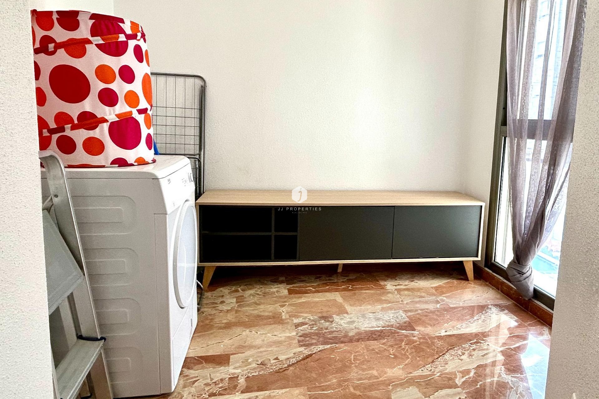 D'occasion - Appartement -
Torrevieja - Centro