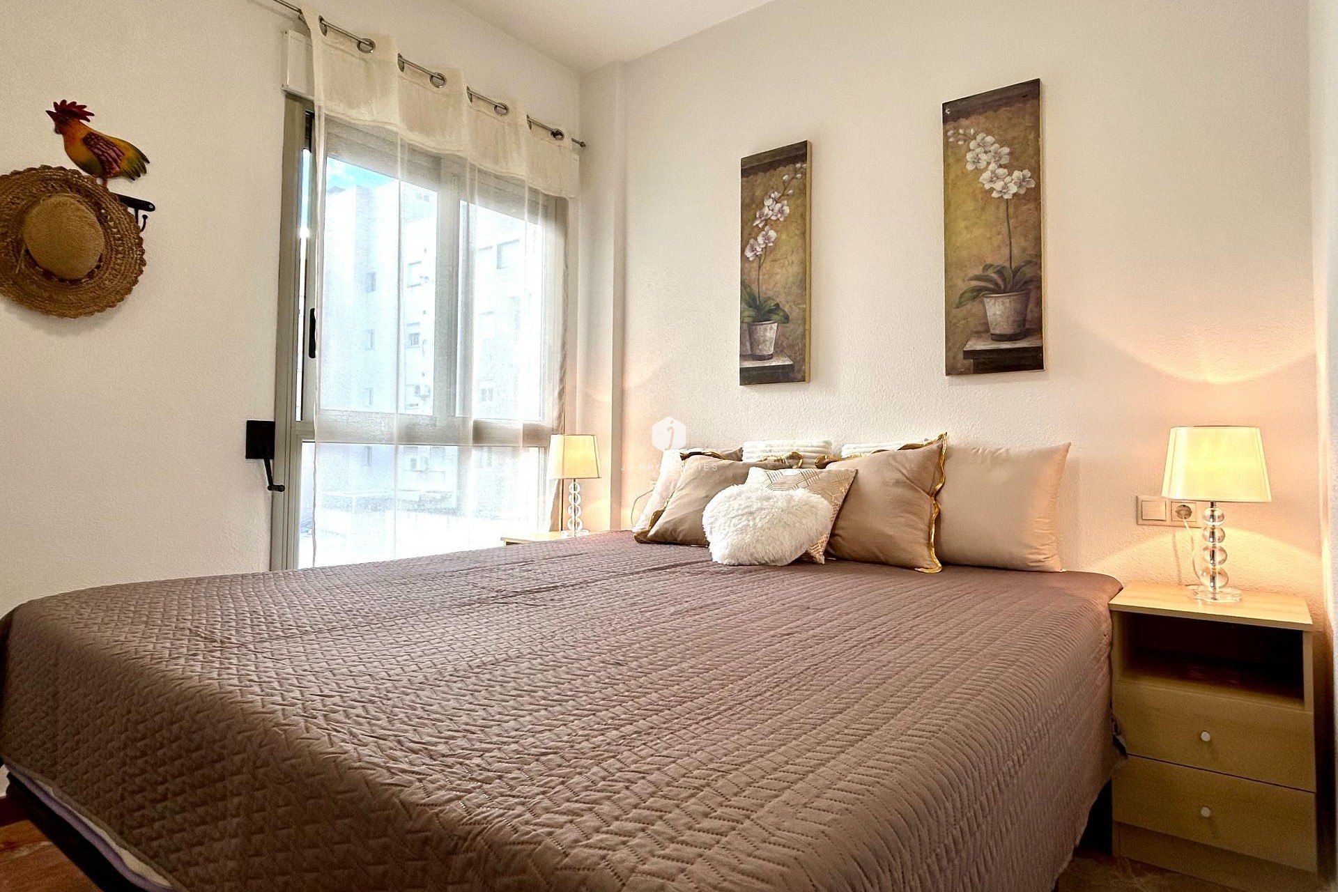 D'occasion - Appartement -
Torrevieja - Centro