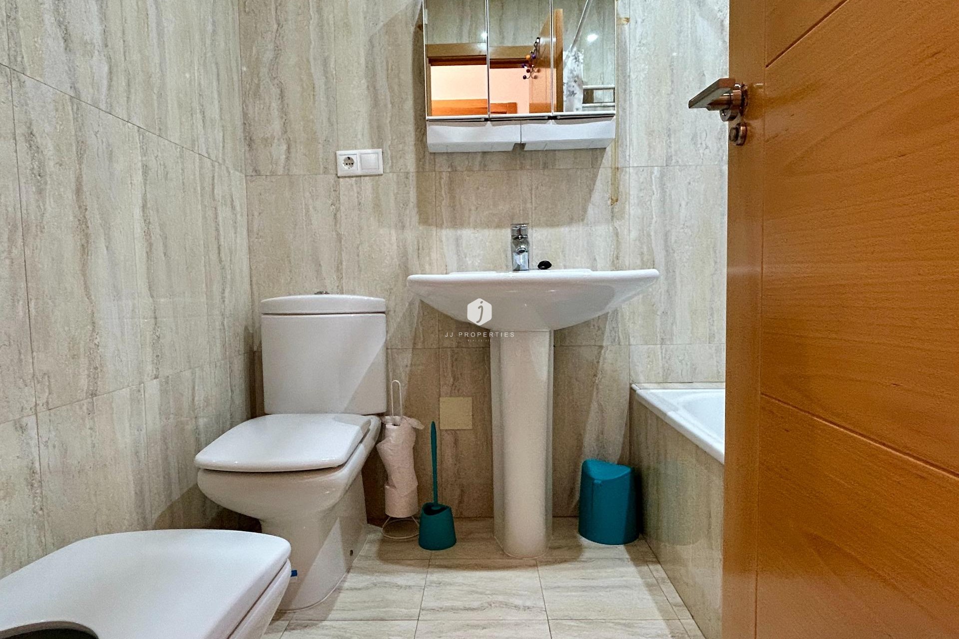 D'occasion - Appartement -
Torrevieja - Centro