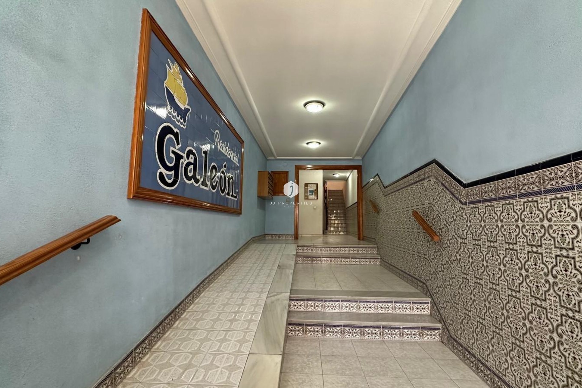 D'occasion - Appartement -
Torrevieja - Centro