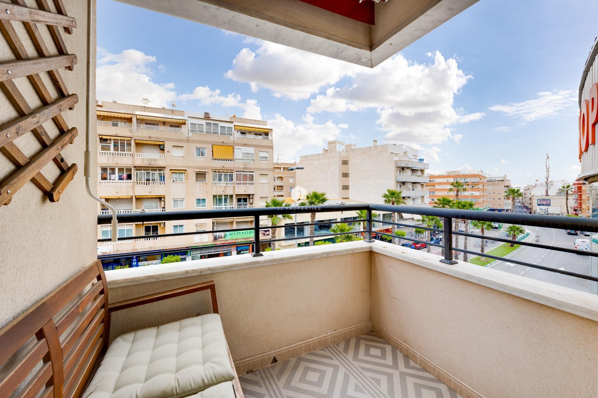 D'occasion - Appartement -
Torrevieja - Centro