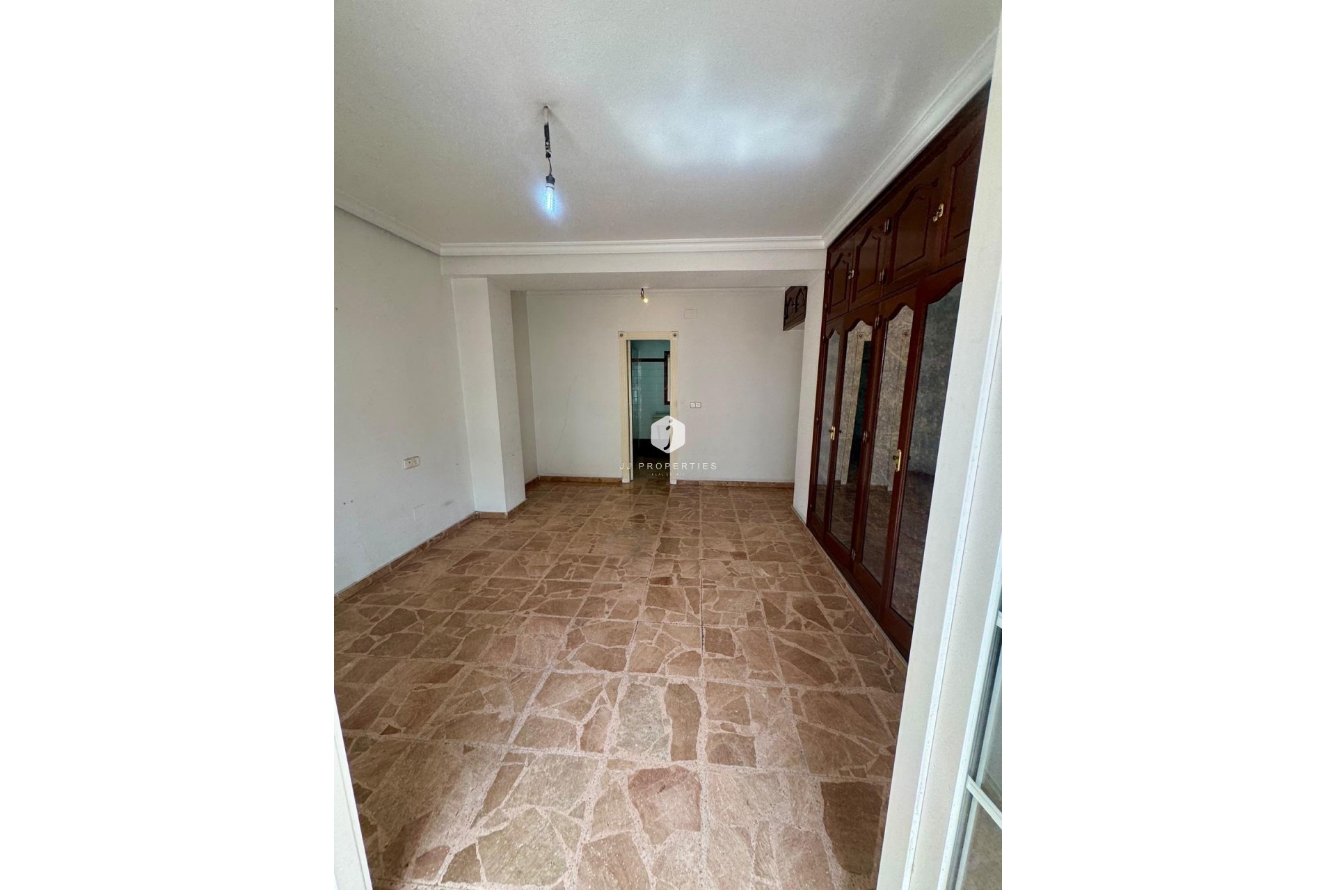 D'occasion - Appartement -
Torrevieja - Centro