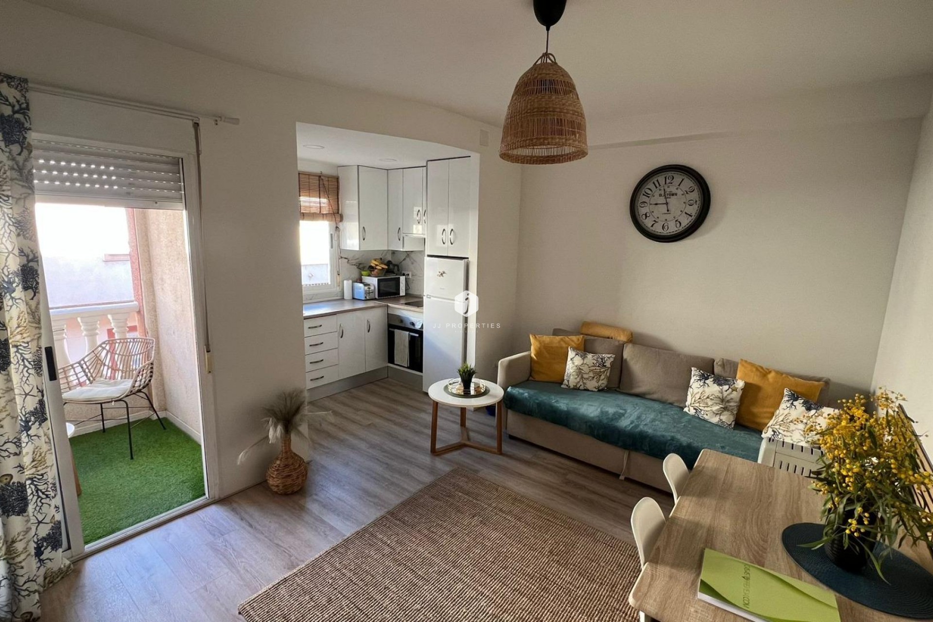 D'occasion - Appartement -
Torrevieja - Centro