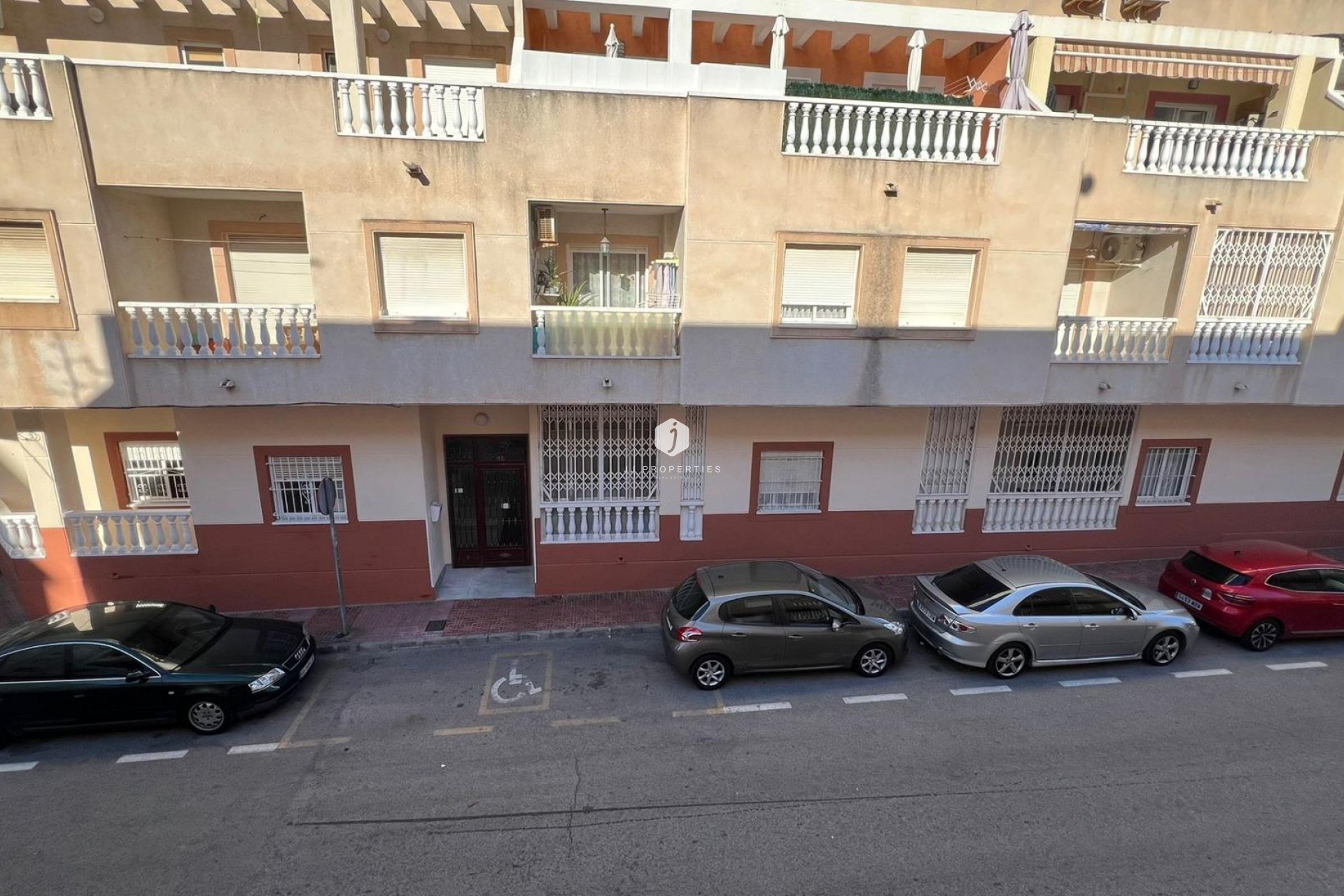 D'occasion - Appartement -
Torrevieja - Centro