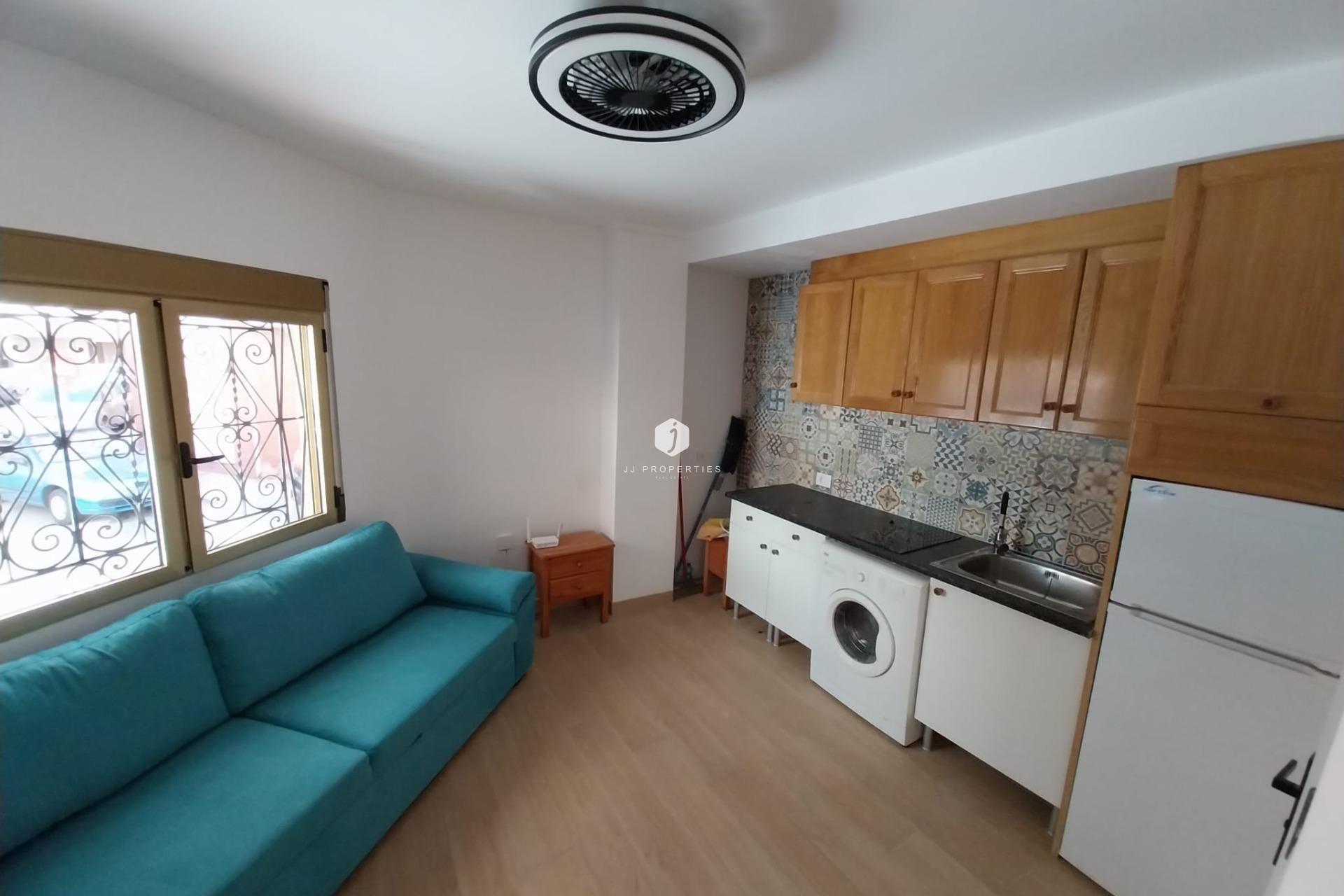 D'occasion - Appartement -
Torrevieja - Centro