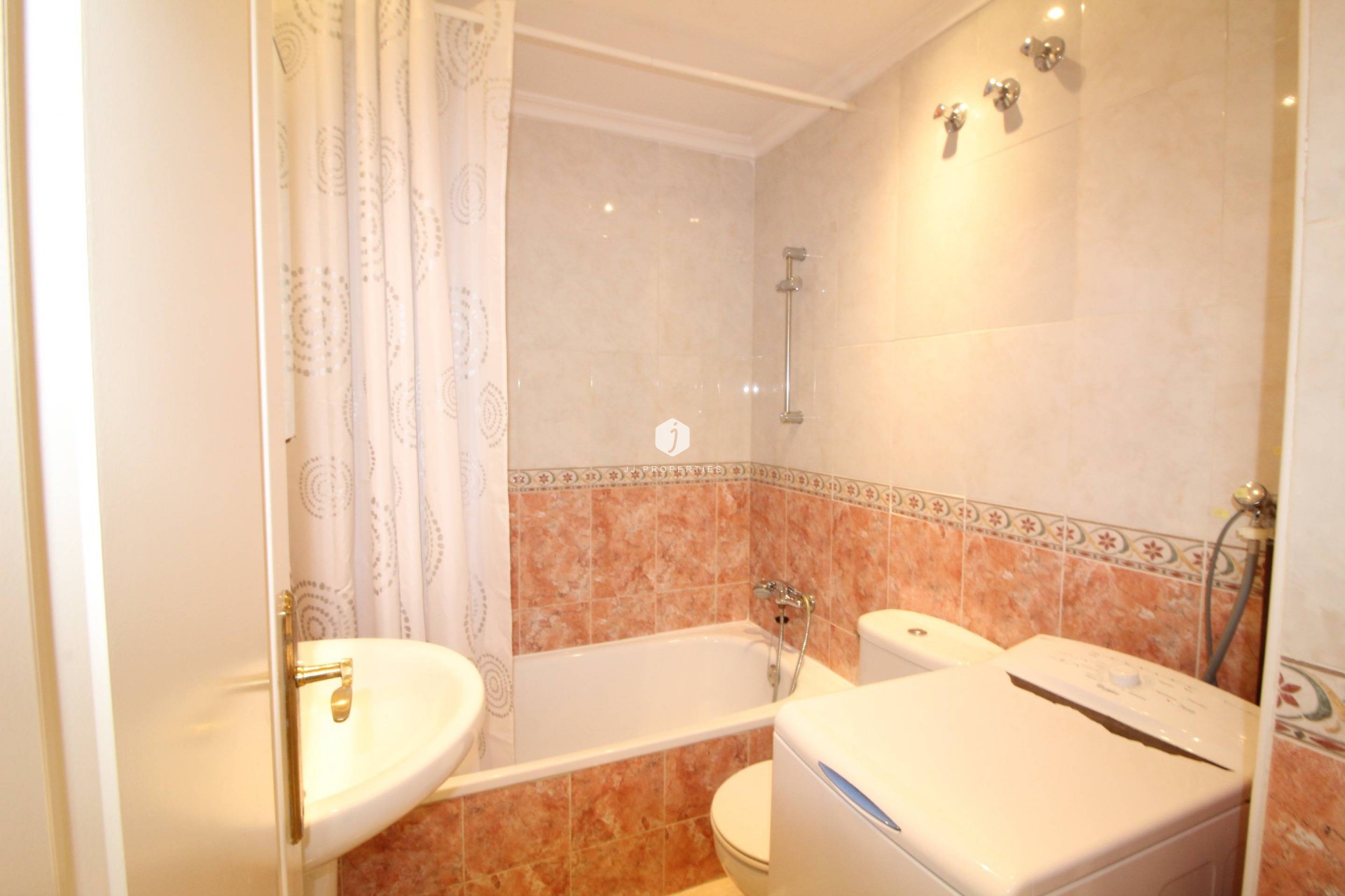 D'occasion - Appartement -
Torrevieja - Centro