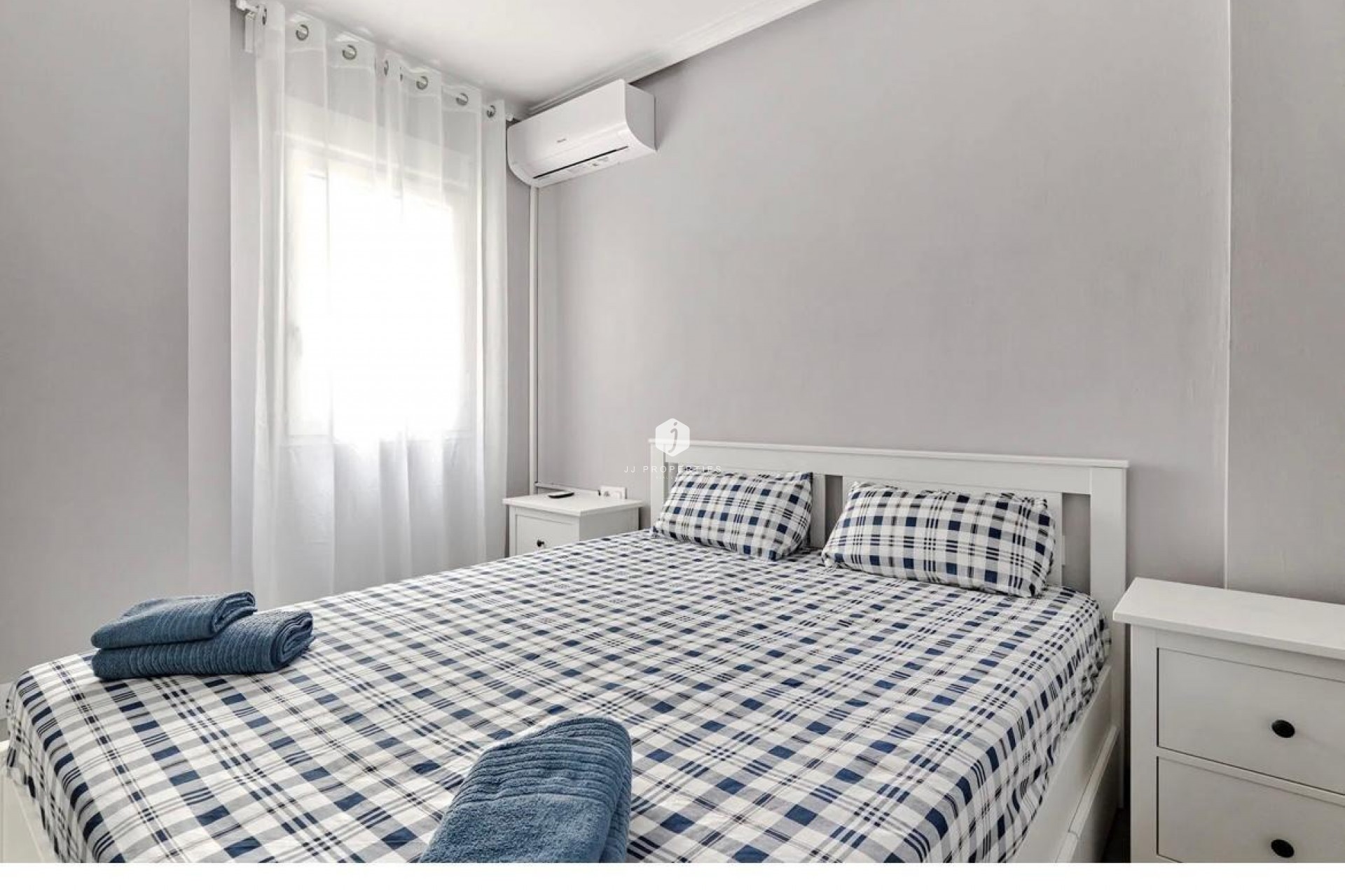 D'occasion - Appartement -
Torrevieja - Centro