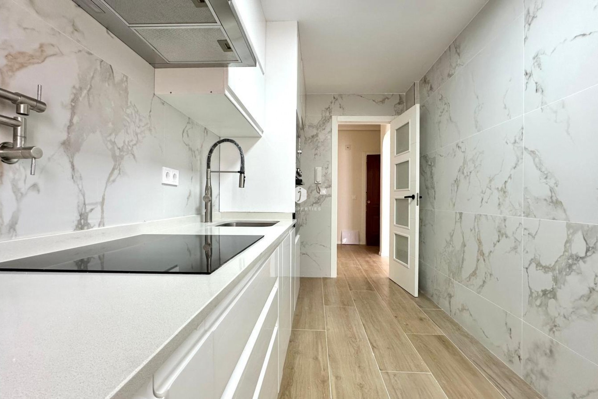 D'occasion - Appartement -
Torrevieja - Centro