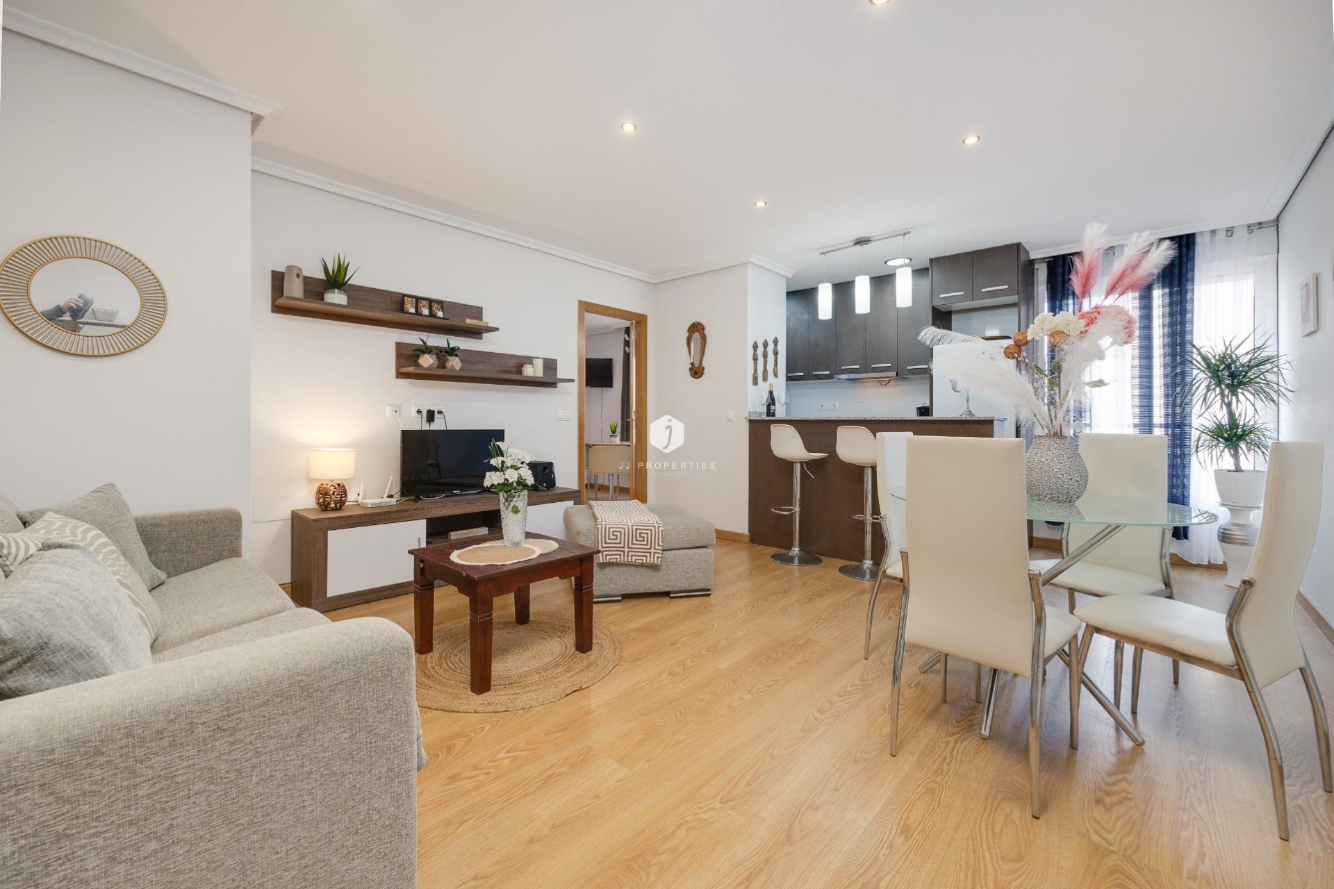 D'occasion - Appartement -
Torrevieja - Centro