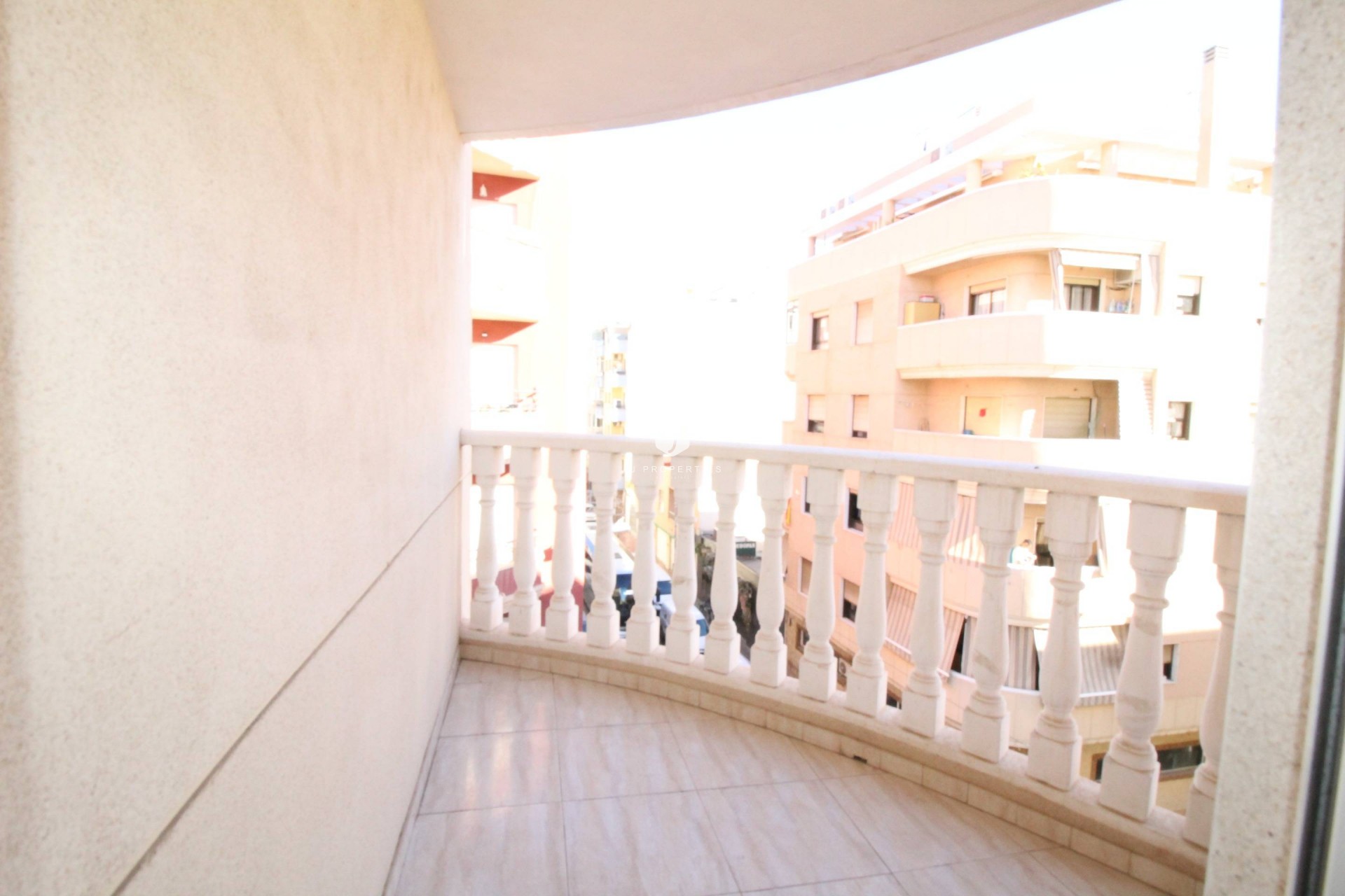 D'occasion - Appartement -
Torrevieja - Centro
