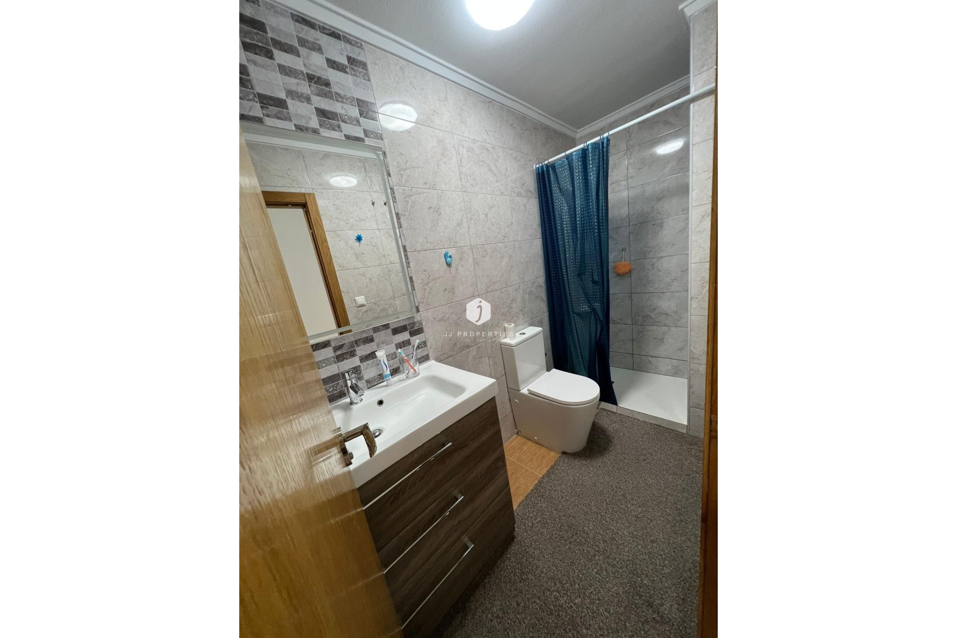 D'occasion - Appartement -
Torrevieja - Centro