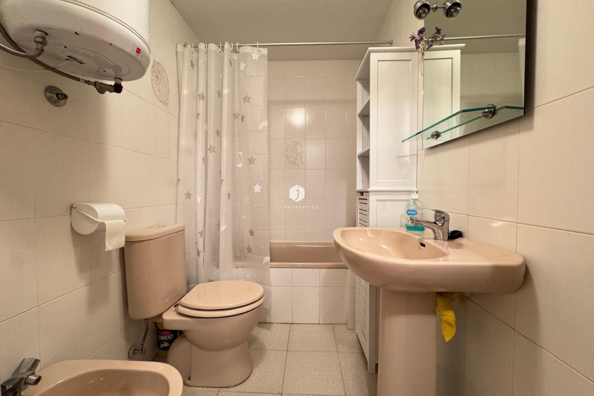 D'occasion - Appartement -
Torrevieja - Centro
