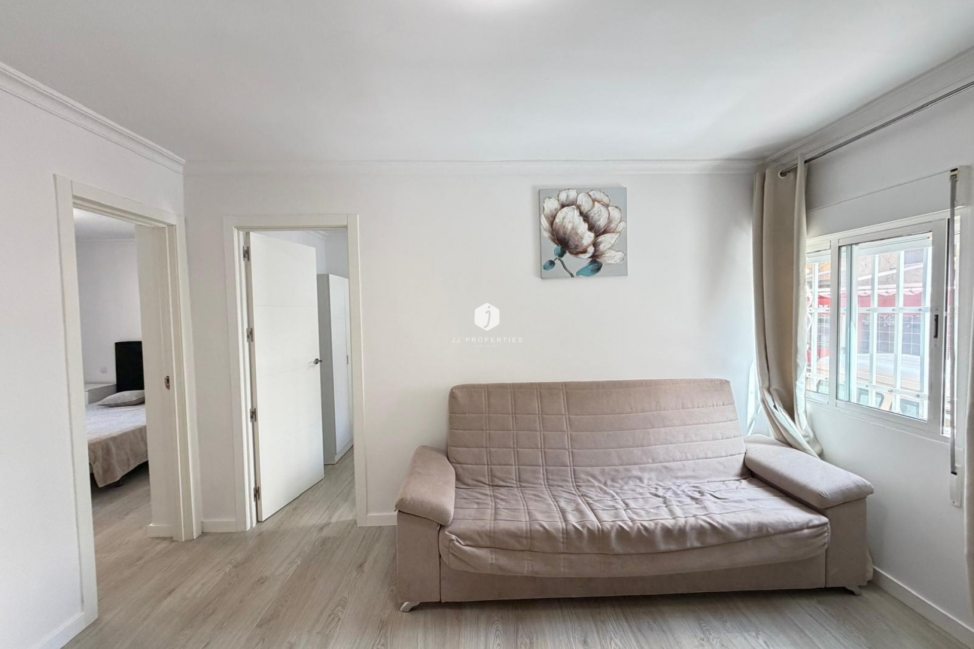 D'occasion - Appartement -
Torrevieja - Centro