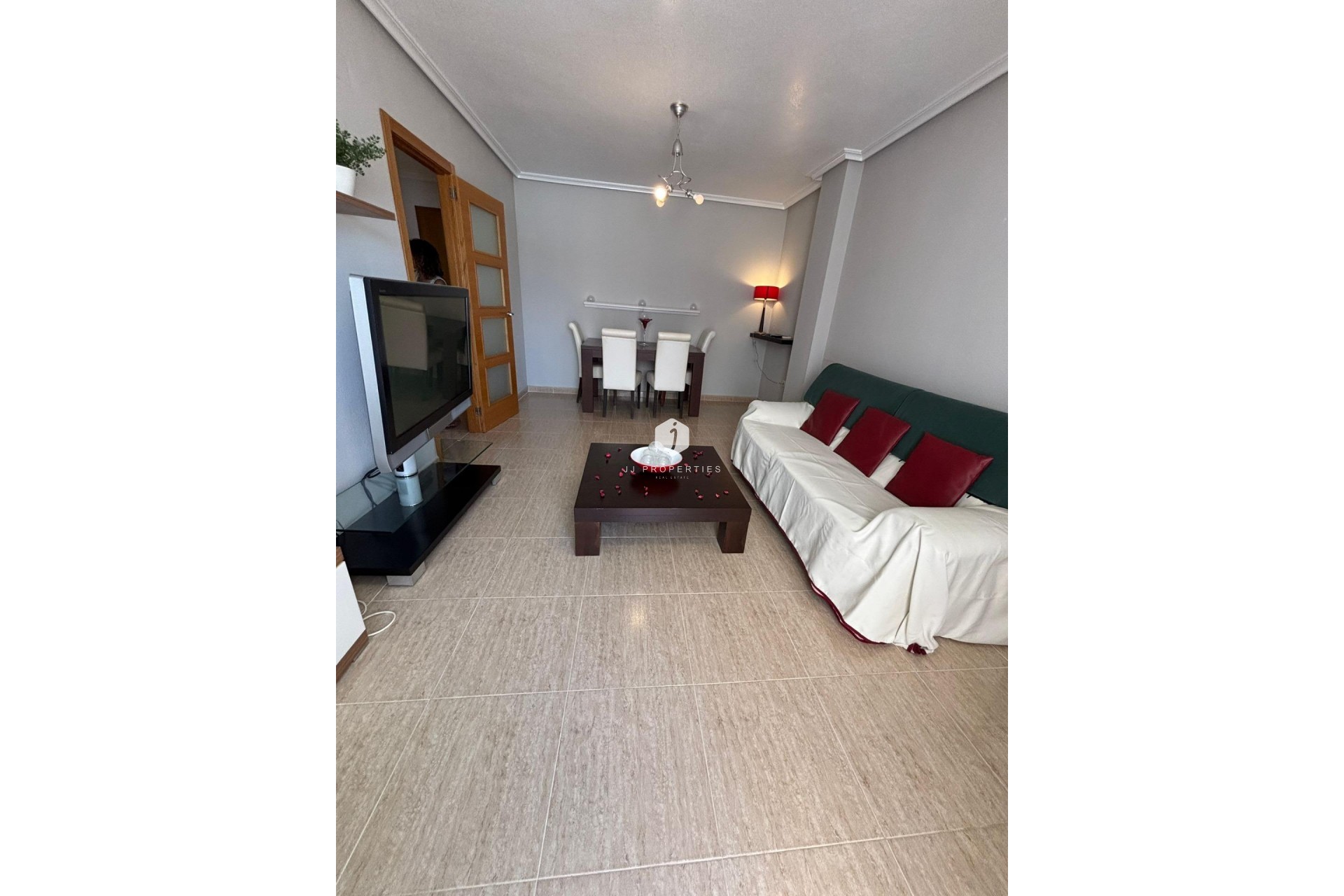 D'occasion - Appartement -
Torrevieja - Centro