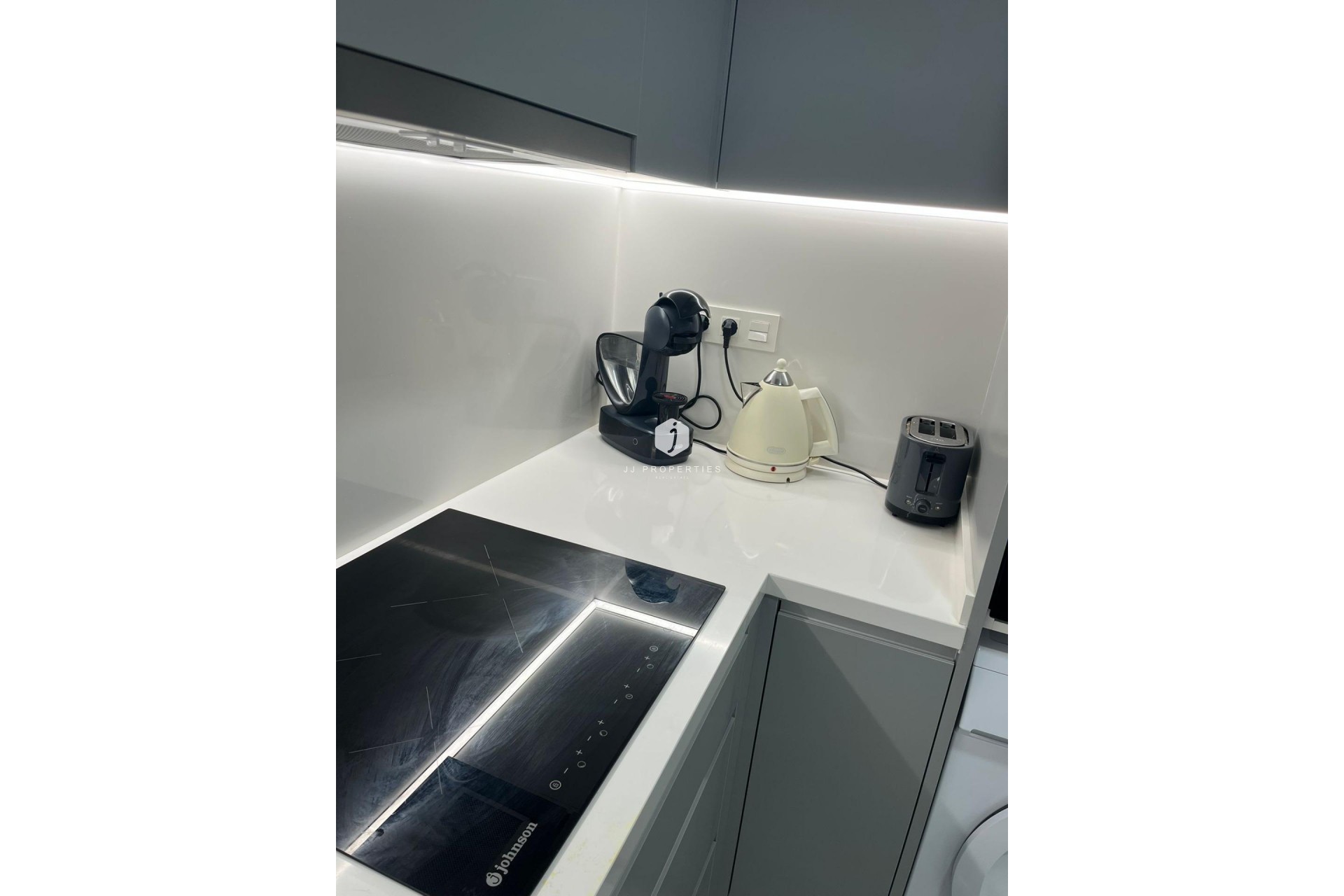 D'occasion - Appartement -
Torrevieja - Centro