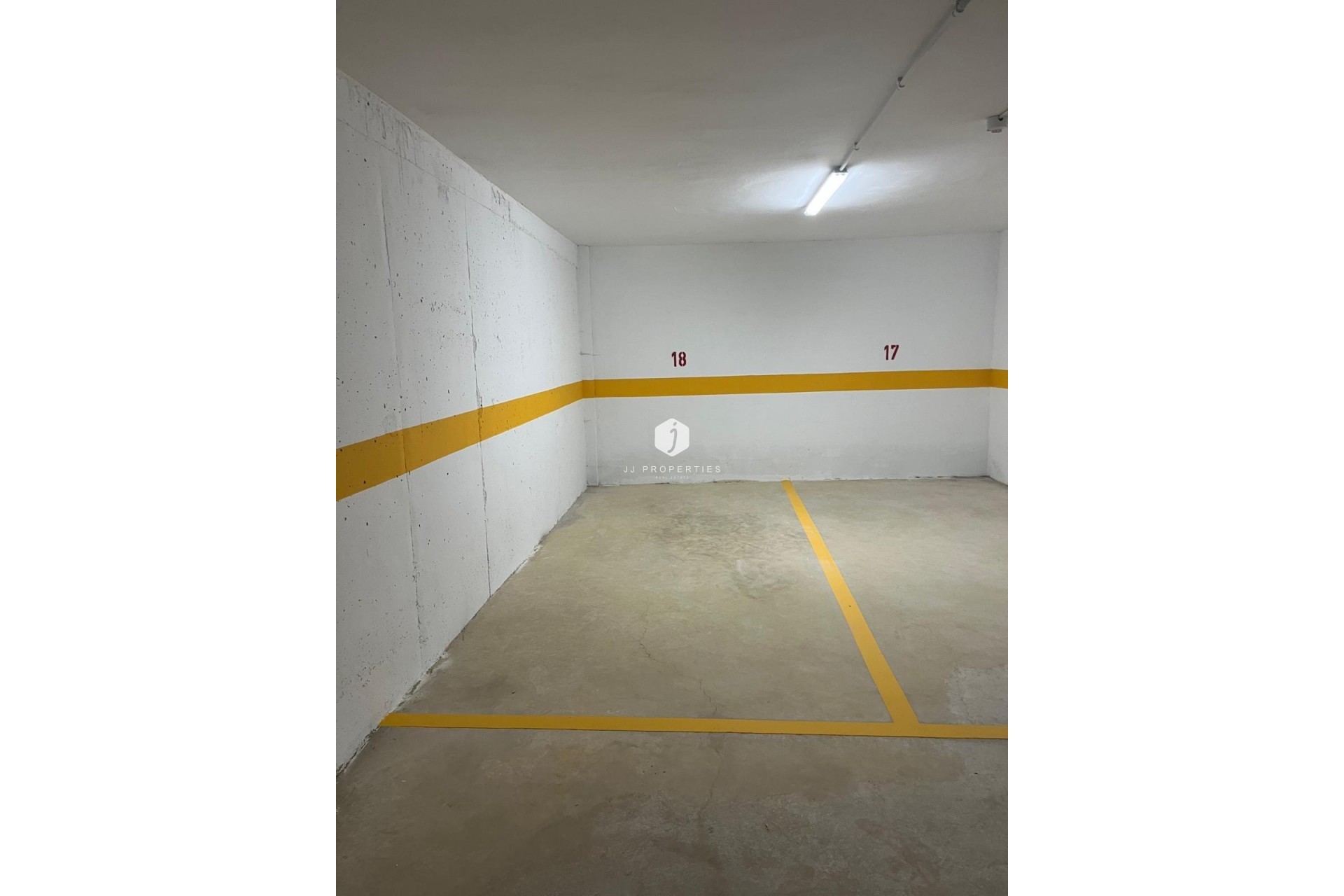 D'occasion - Appartement -
Torrevieja - Centro