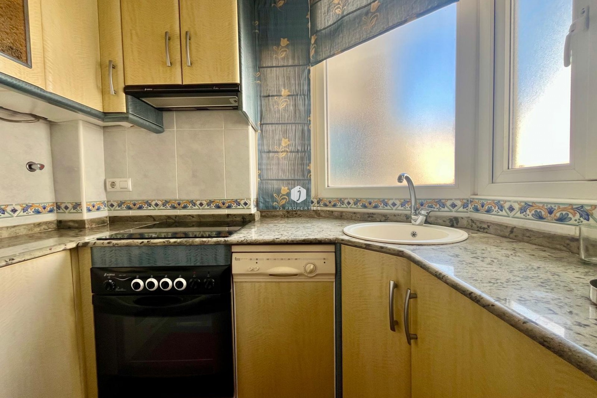 D'occasion - Appartement -
Torrevieja - Centro