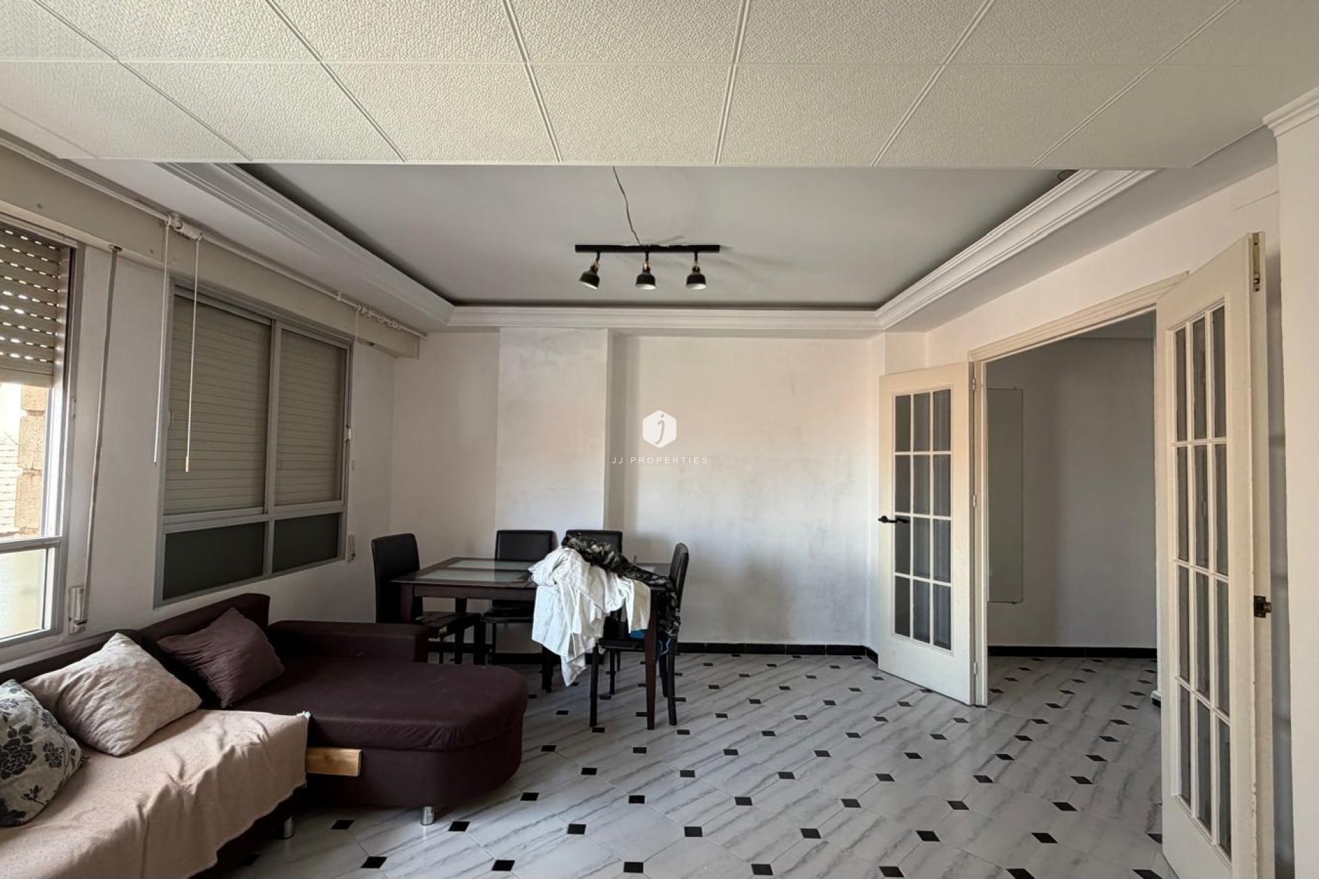 D'occasion - Appartement -
Torrevieja - Centro