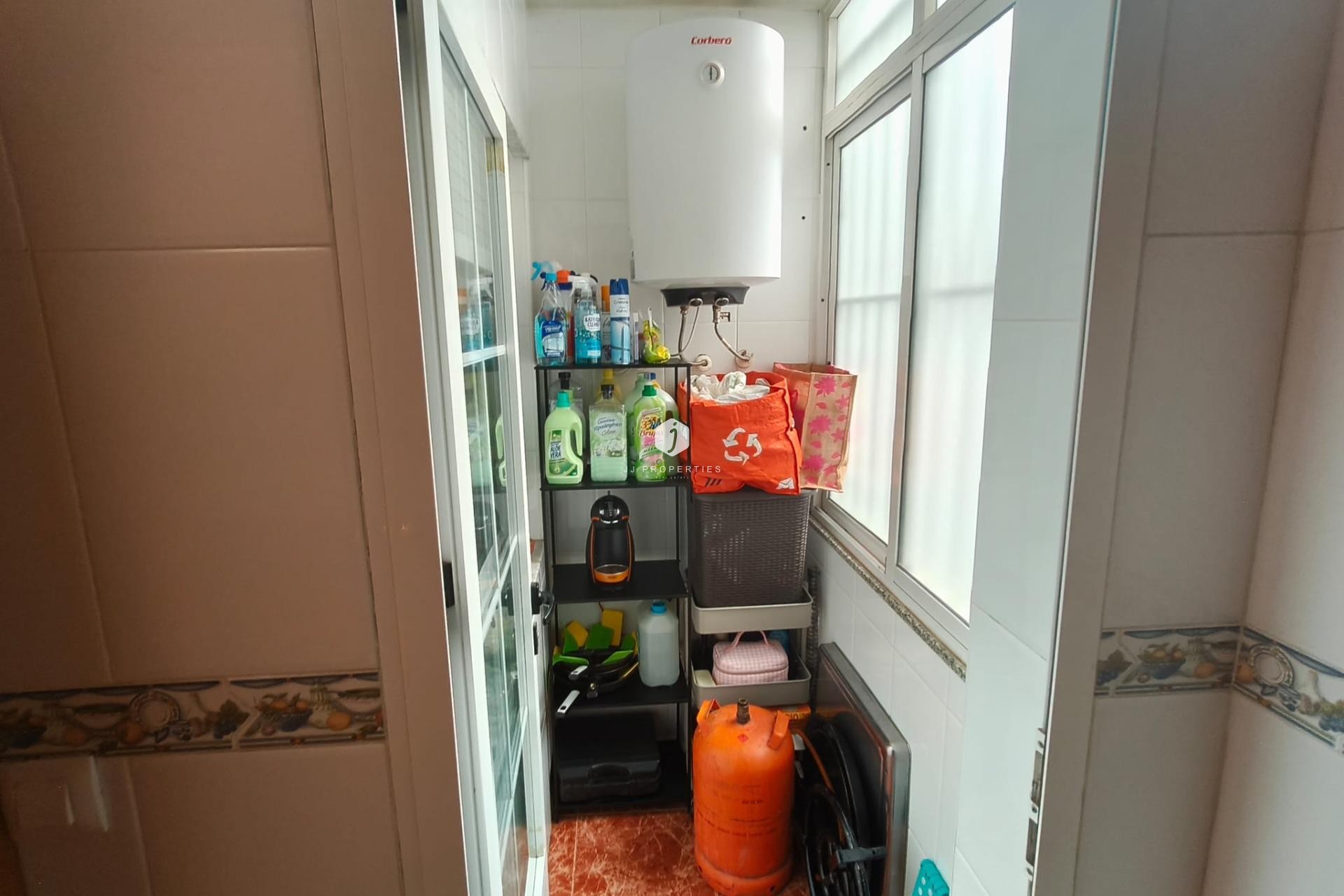 D'occasion - Appartement -
Torrevieja - Centro