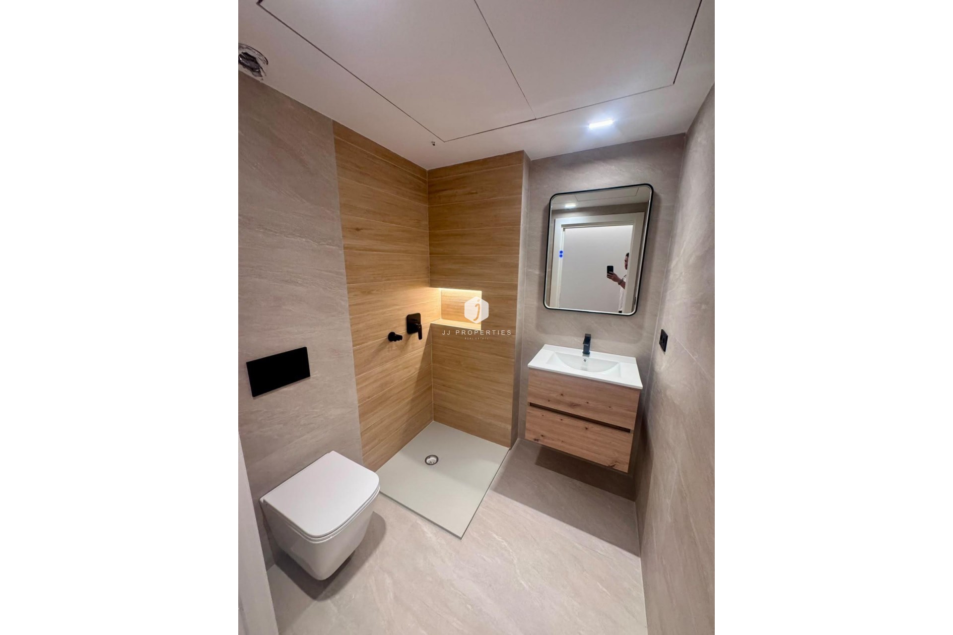D'occasion - Appartement -
Torrevieja - Centro