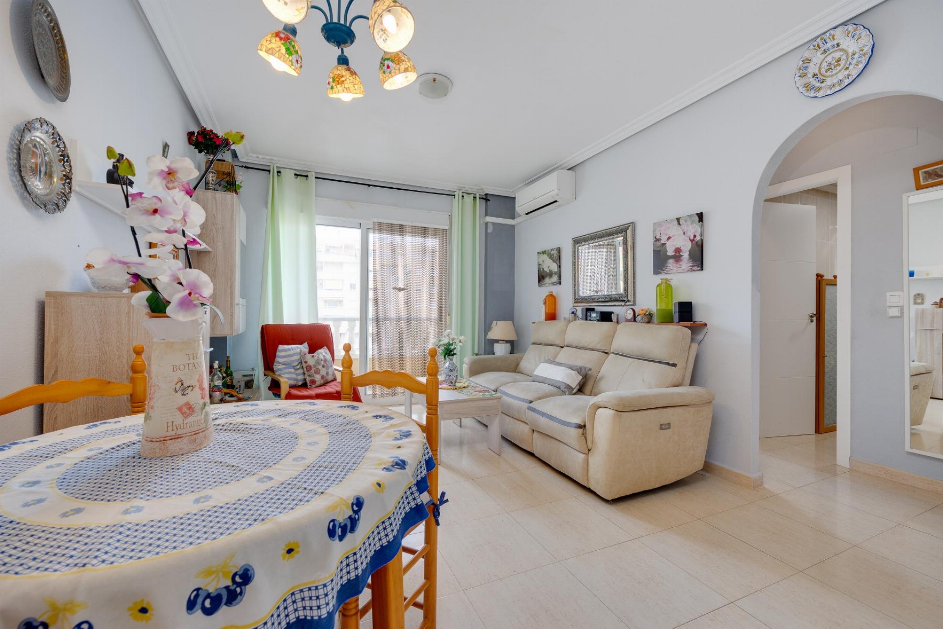 D'occasion - Appartement -
Torrevieja - Costa Blanca